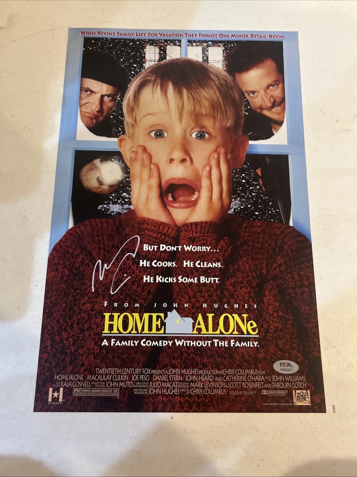 Macaulay Culkin — MACAULAY CULKIN SIGNED AUTOGRAPH HOME ALONE 11x17 MOVIE POSTER PSA COA CHRISTMAS, изображение 2