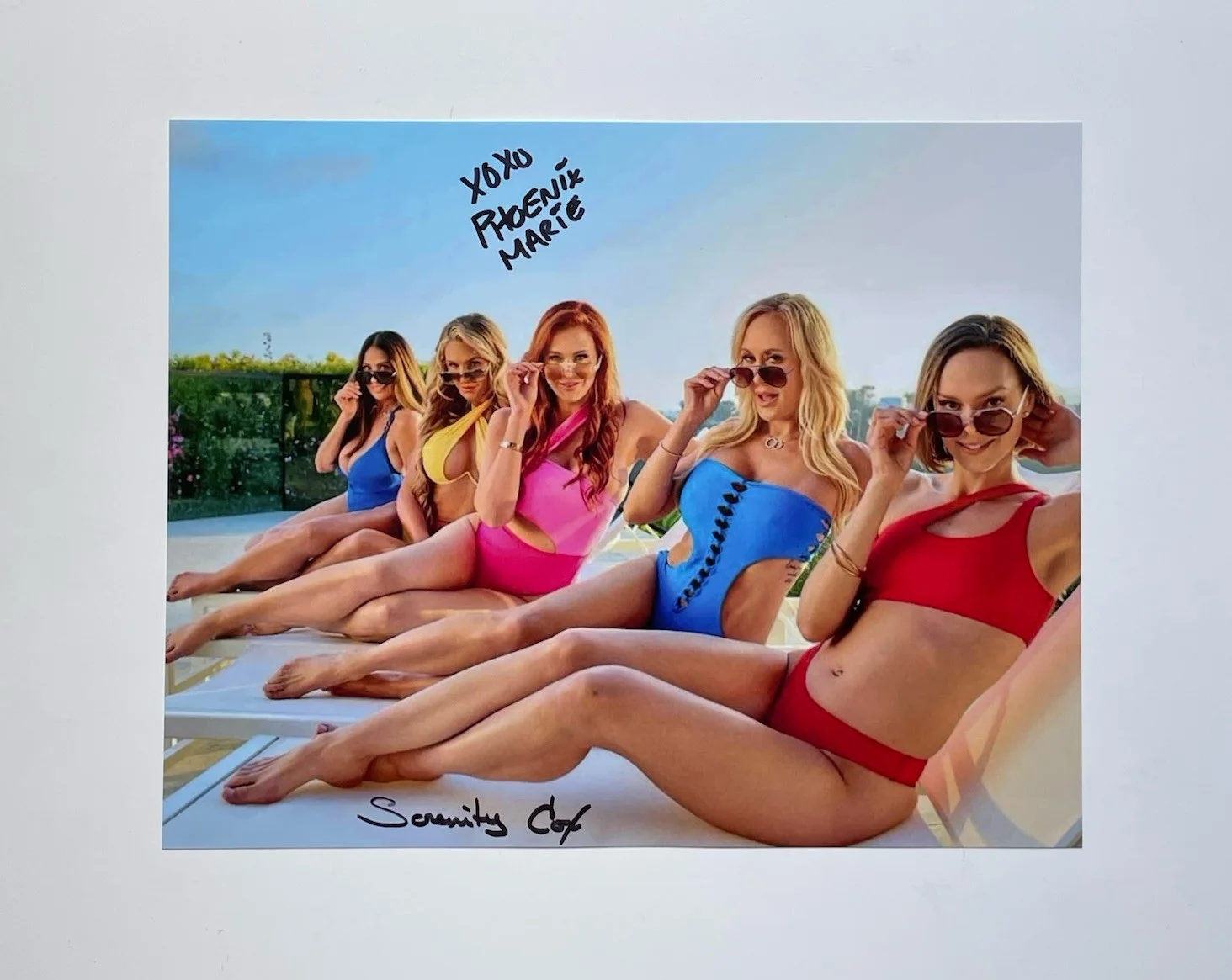 Phoenix Marie — Phoenix Marie & Serenity Cox signed 8x10 photo Adult star