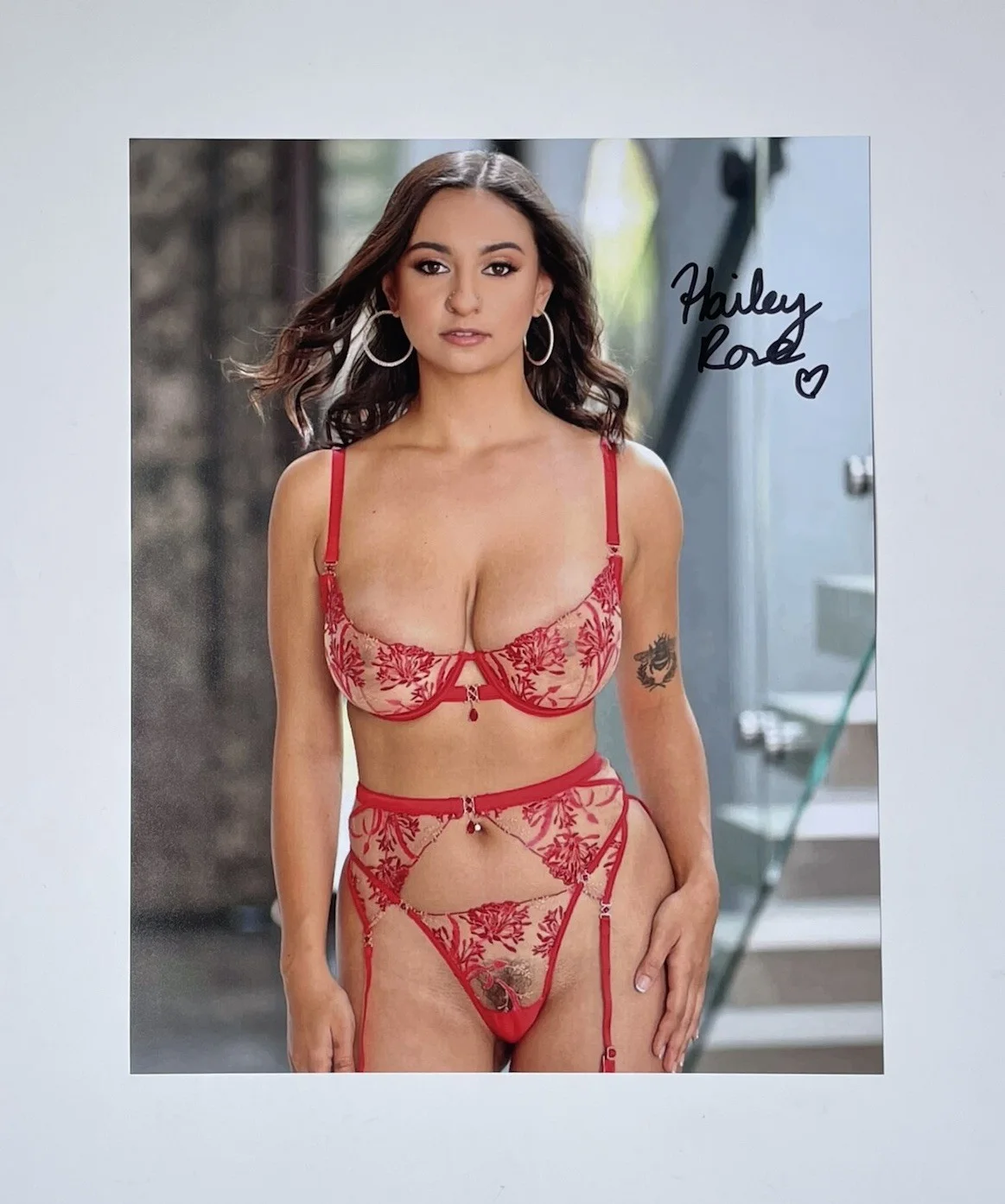 Hailey Rose — Hailey Rose hand signed 8x10 photo Adult star