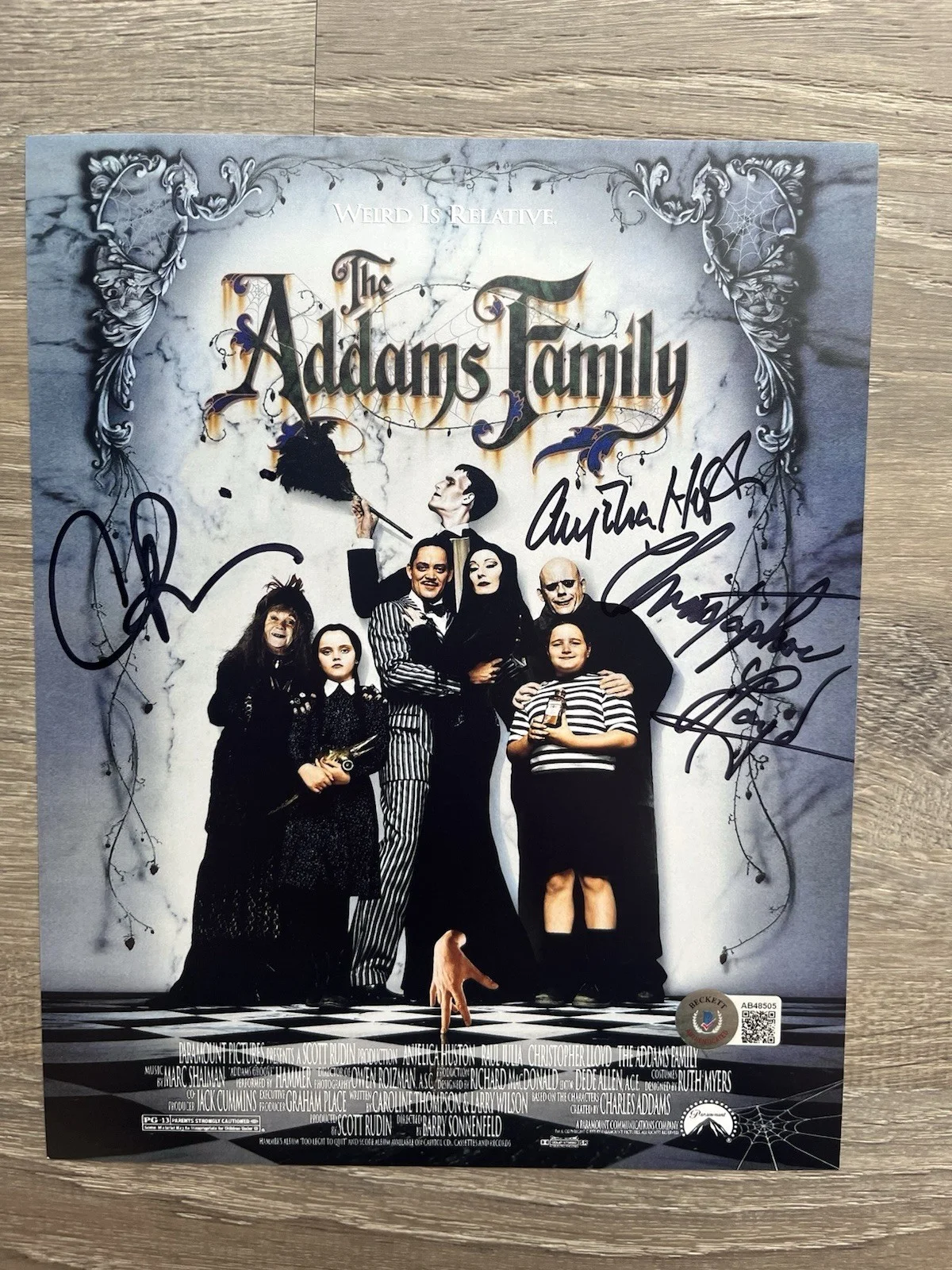 Christopher Lloyd Christina Ricci Anjelica Huston Signed Addams Family 8x10 BAS, изображение 2