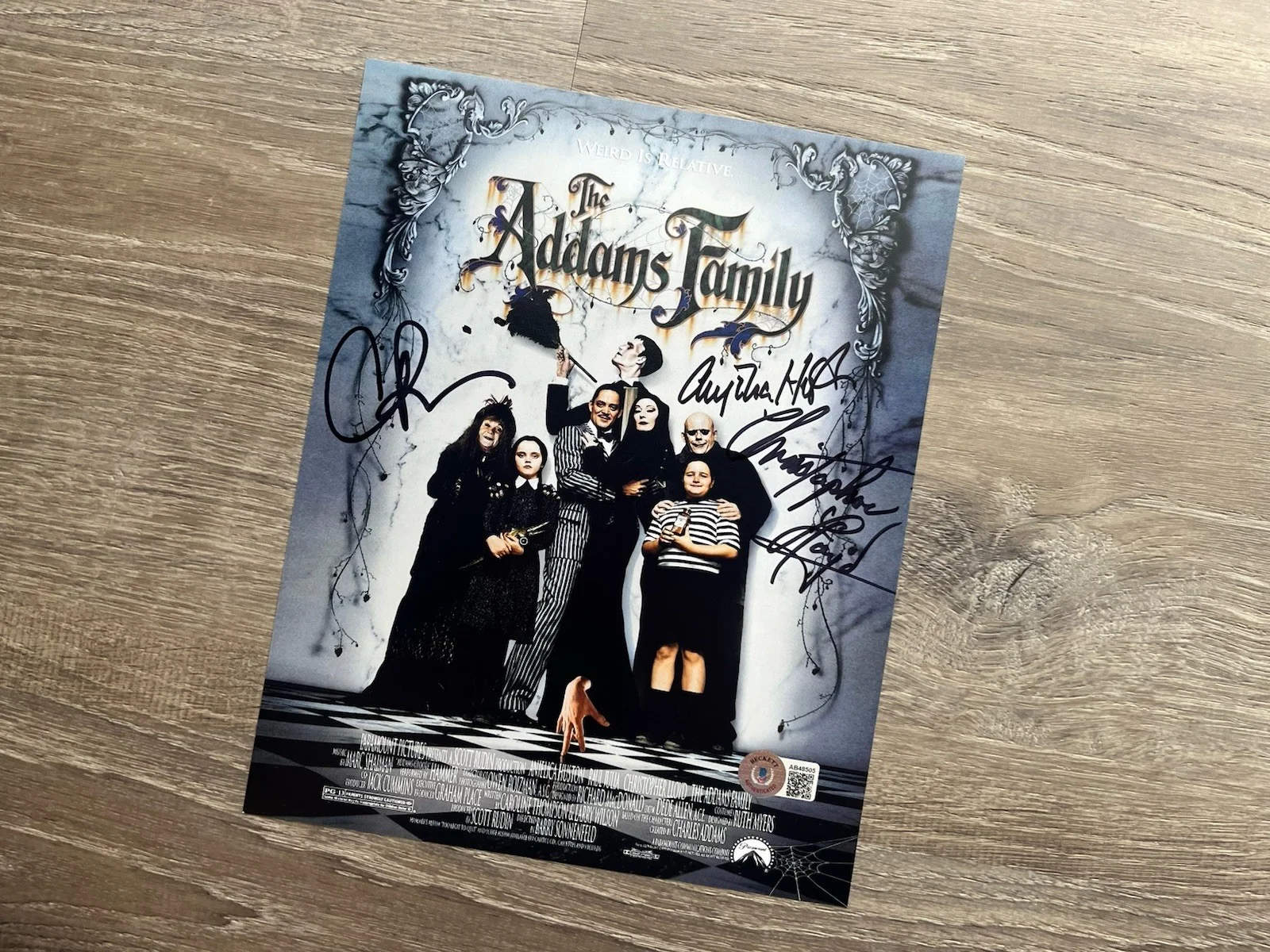 Christopher Lloyd Christina Ricci Anjelica Huston Signed Addams Family 8x10 BAS, изображение 5