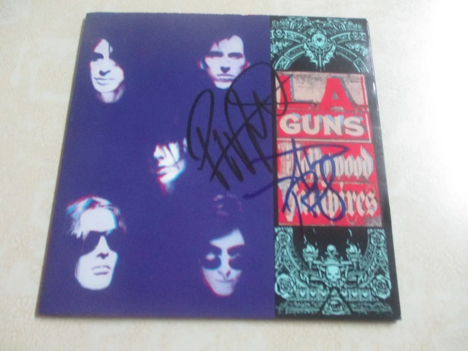 LA GUNS authentic signed/autographed HOLLYWOOD VAMPIRES cd-STEVE RILEY (RIP) + 1, image 4