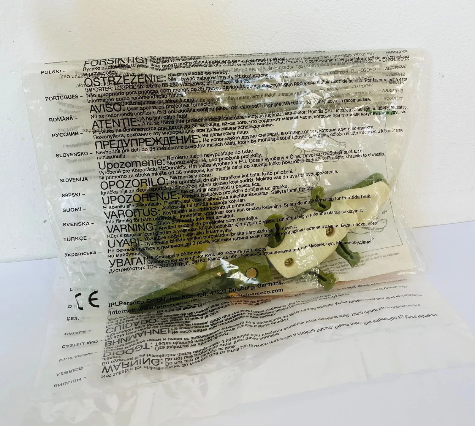 NEW 2006 MCDONALDS DISNEY THE WILD STAN ALLIGATOR CROCODILE & TURTLE TOY FIGURES, image 2