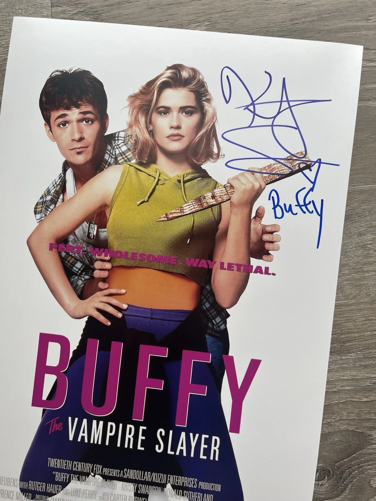 Kirsty Swanson — Kristy Swanson Signed Buffy The Vampire Slayer 11x17 Photo Beckett COA, image 5