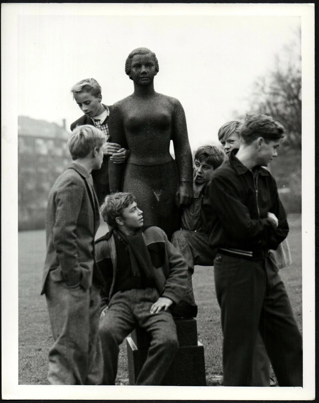 ONCE THERE WAS A WAR 1966 Palle Kjærulff-Schmidt Ole Busck 2 10x8 STILLS, image 2