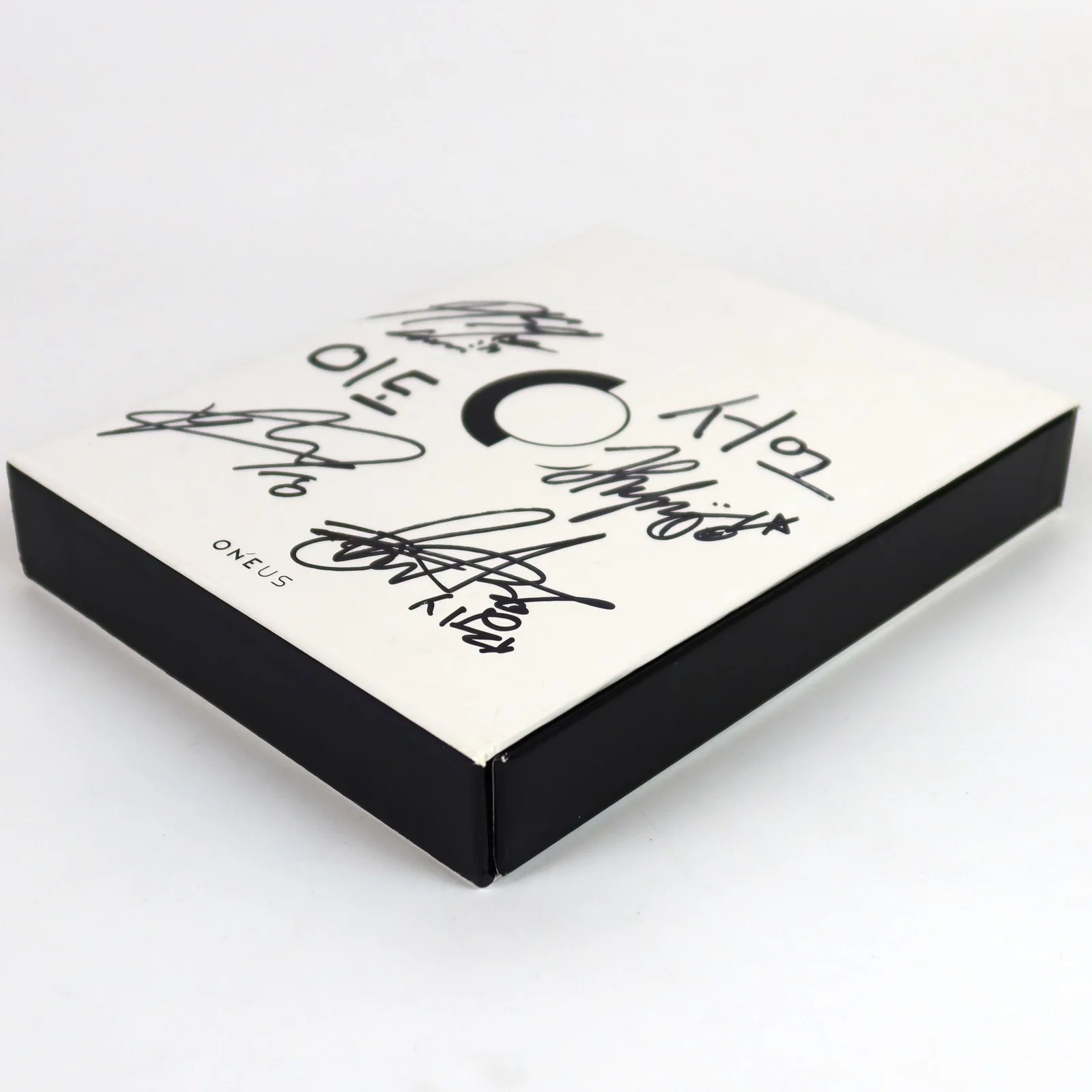 Oneus - Fly With Us 3rd Mini Album Signed Promo CD 2019, image 5