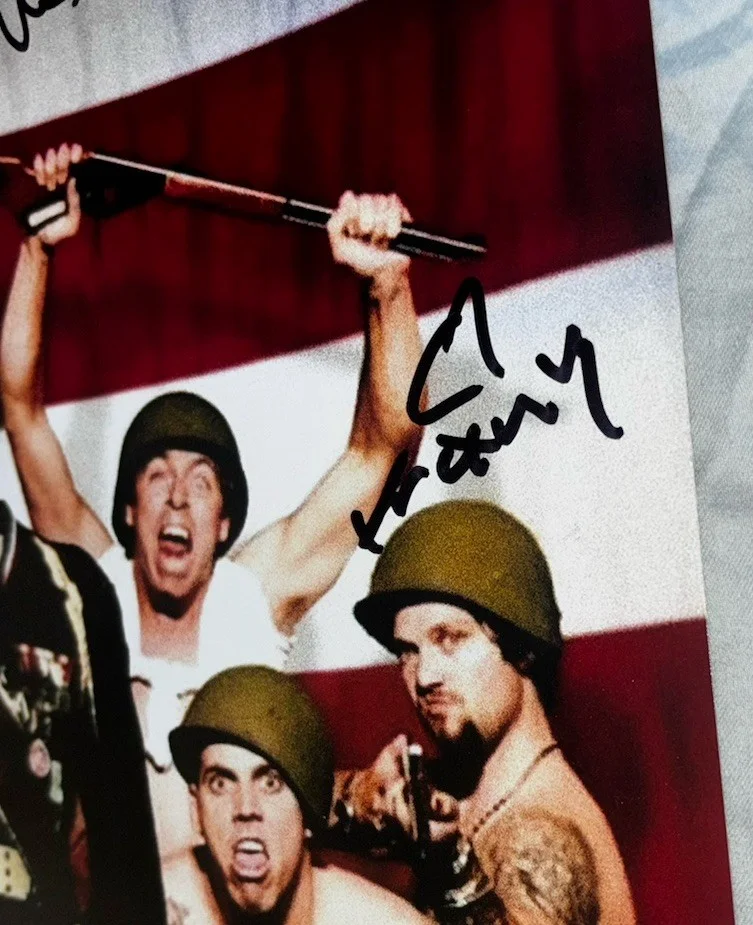 Johnny Knoxville & Director Jeff Tremaine Signed 12x18 Photo Jackass 2.5, изображение 2