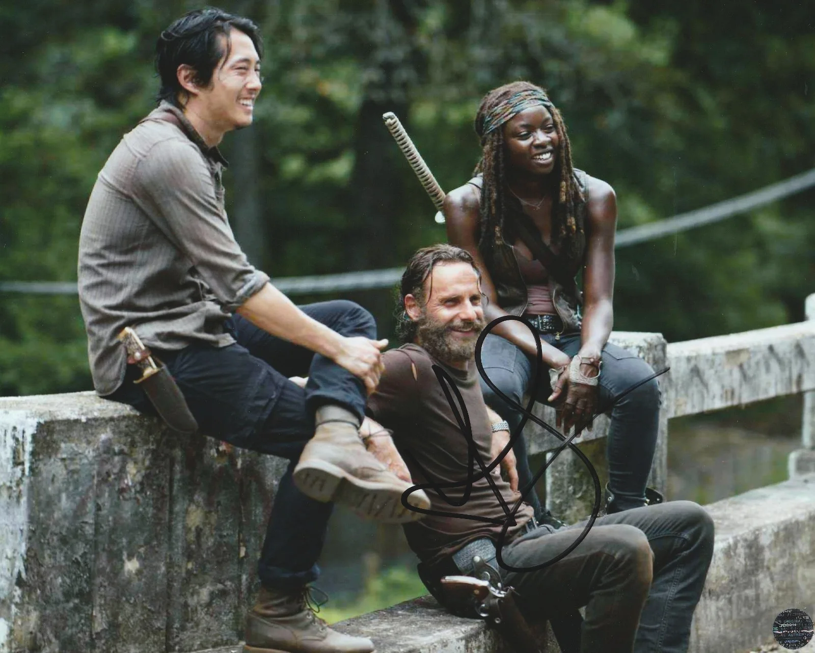 Andrew Lincoln — Andrew Lincoln Signed Autographed The Walking Dead 8x10 Photo with COA/Hologram