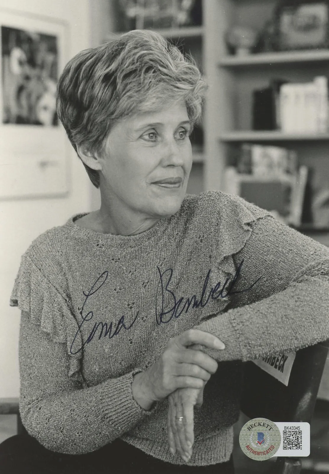 Erma Bombeck — Erma Bombeck At Wit's End Authentic Signed 5x7 Black & White Photo BAS #BK43345, изображение 3