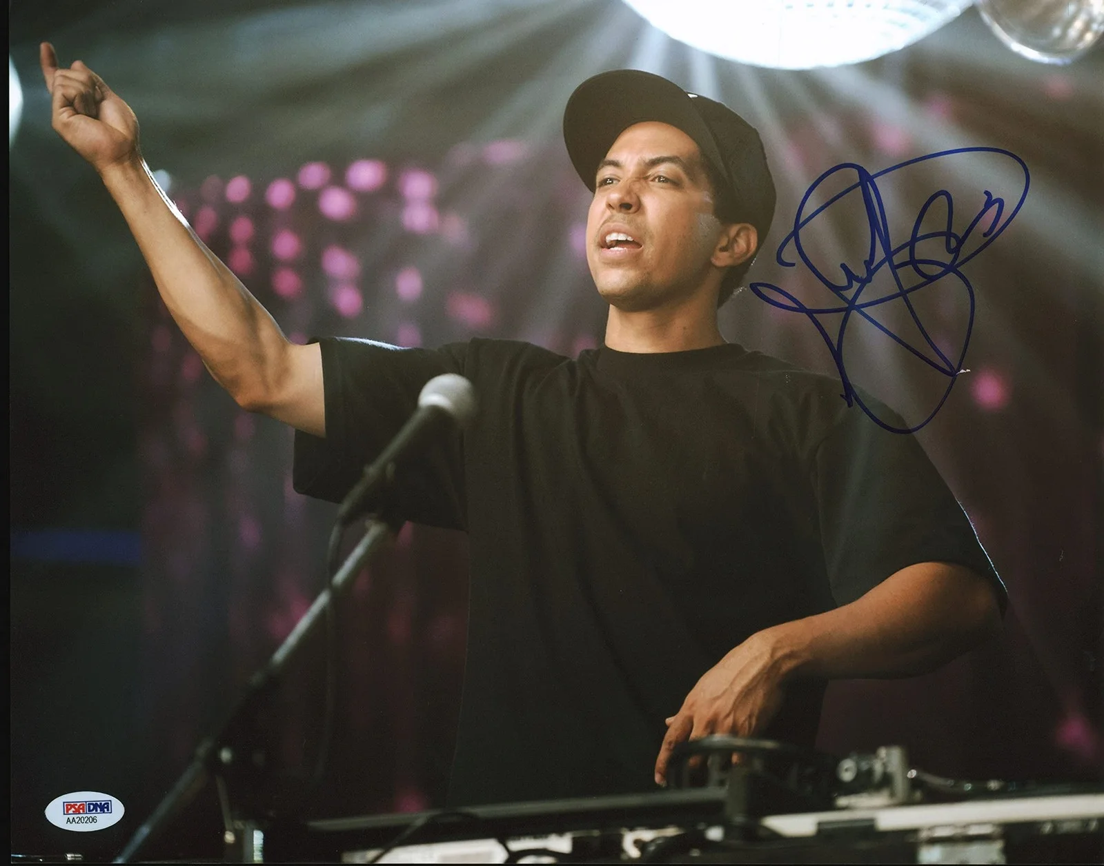Neil Brown Jr — Neil Brown Jr. Straight Outta Compton Authentic Signed 11x14 Photo PSA #AA20206, изображение 3