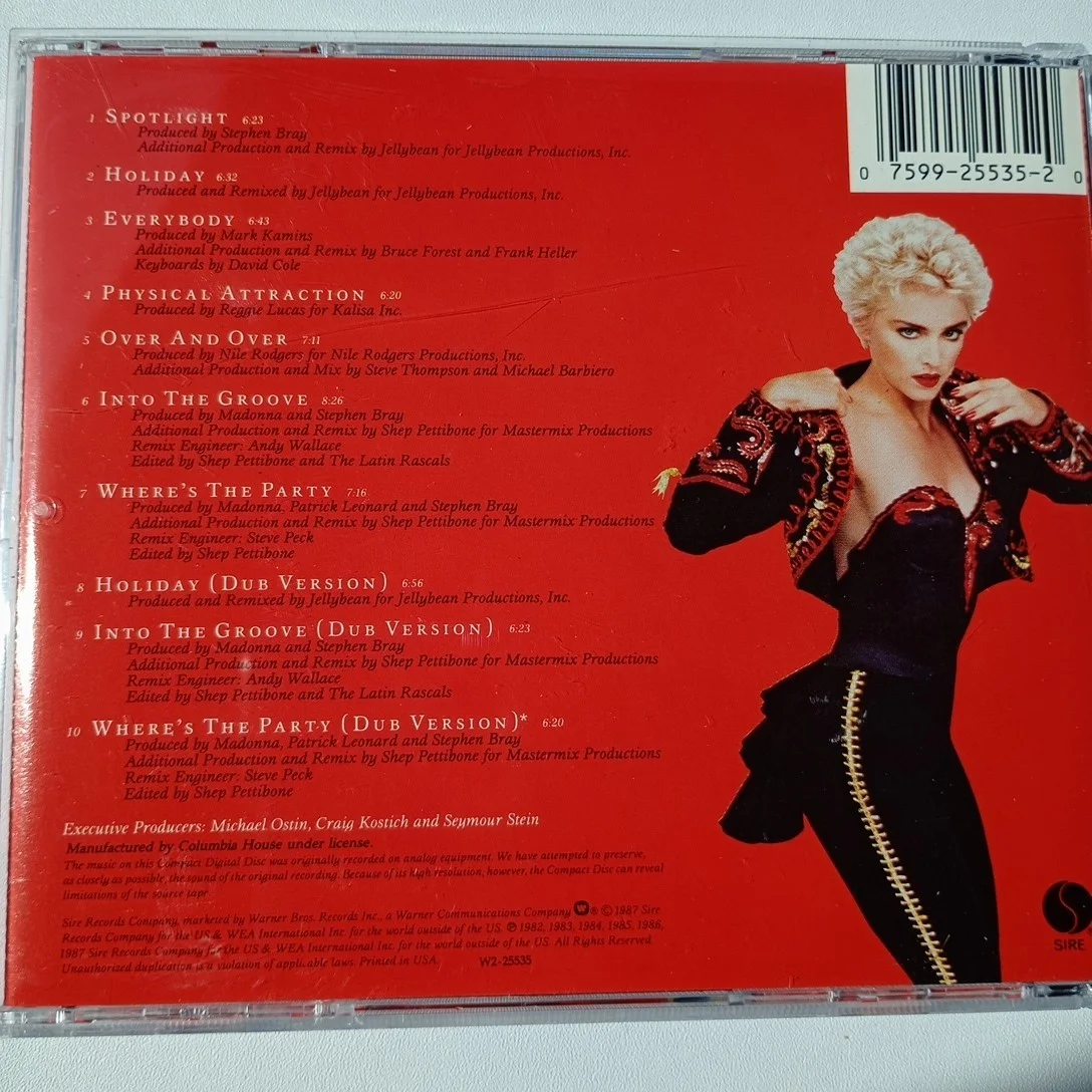 Madonna Signed You Can Dance CD Booklet Autographed Black Sharpie West Coast COA, изображение 5