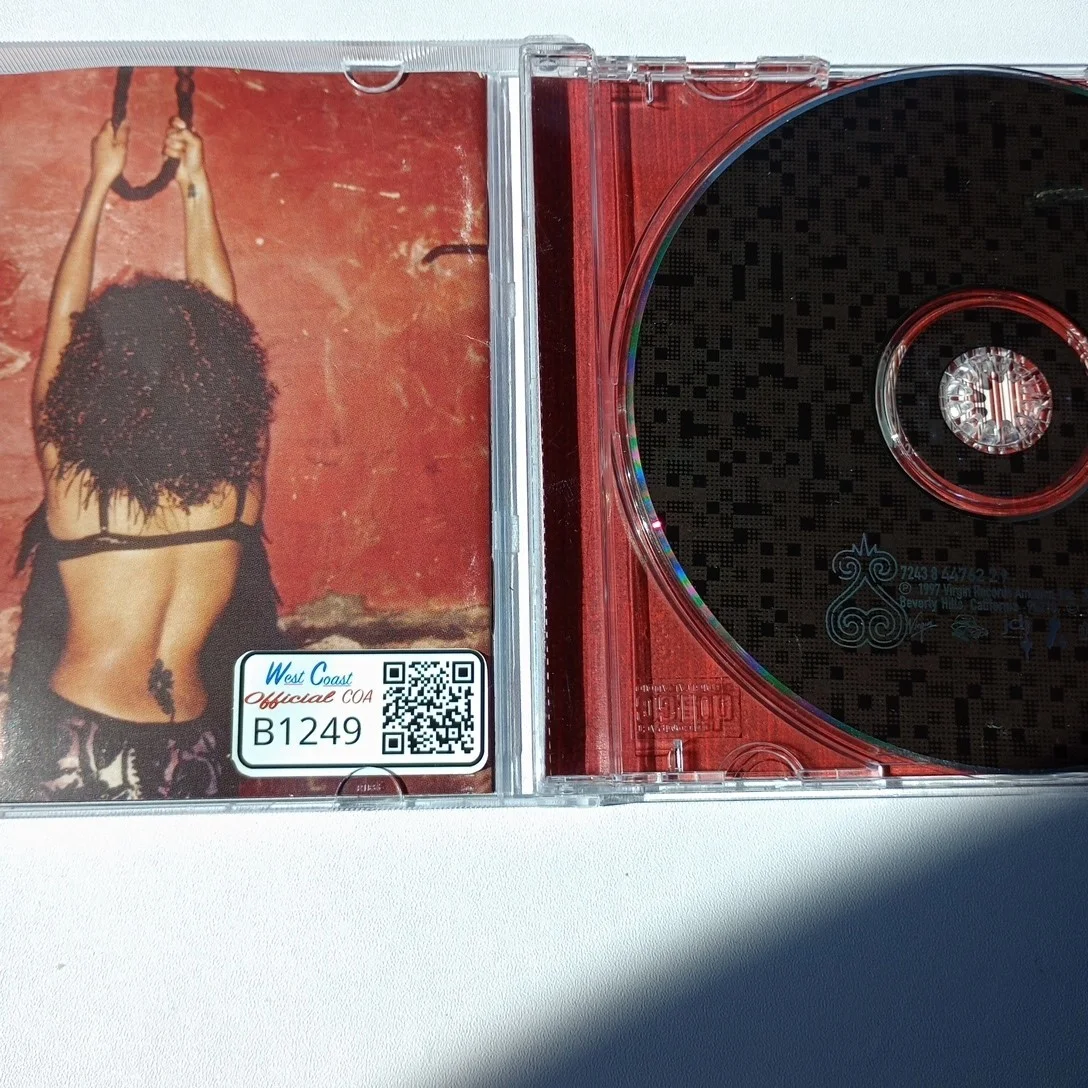 Janet Jackson Signed The Velvet Rope CD Booklet Autographed Silver Sharpie, image 5