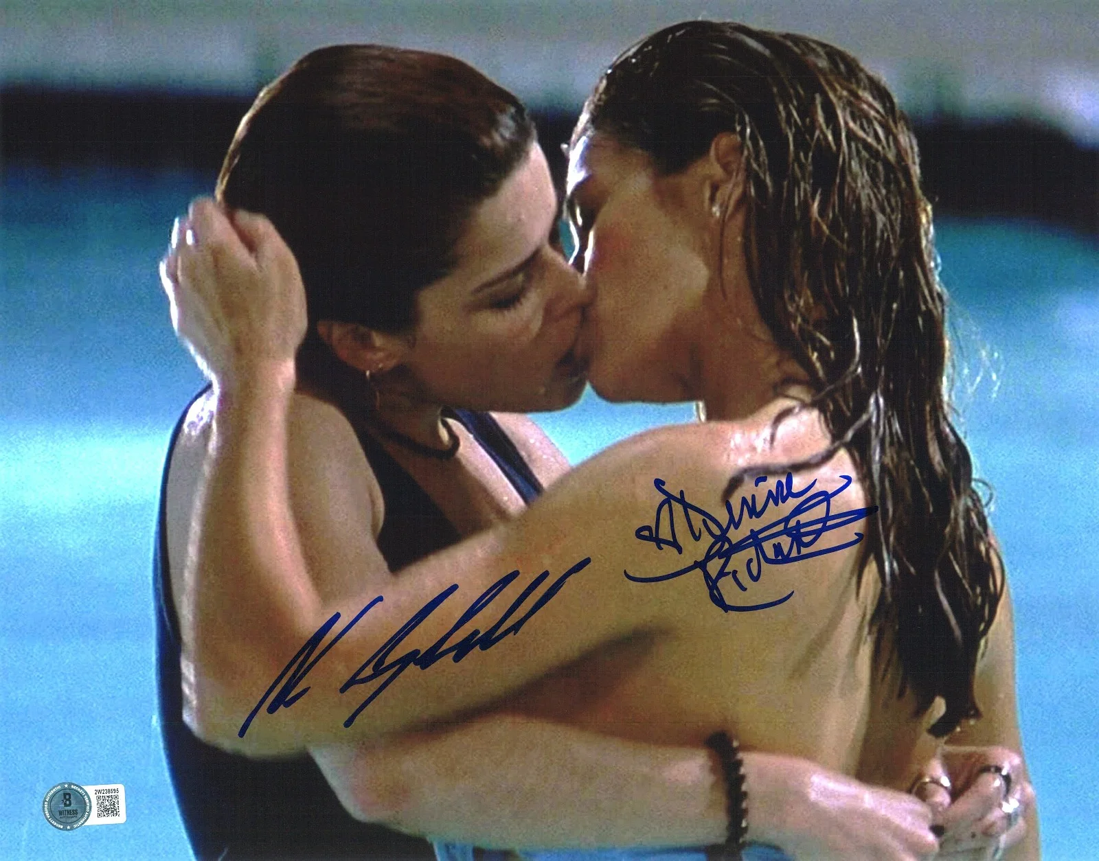 DENISE RICHARDS & NEVE CAMPBELL — DENISE RICHARDS NEVE CAMPBELL SIGNED AUTOGRAPH WILD THINGS 11X14 PHOTO BECKETT
