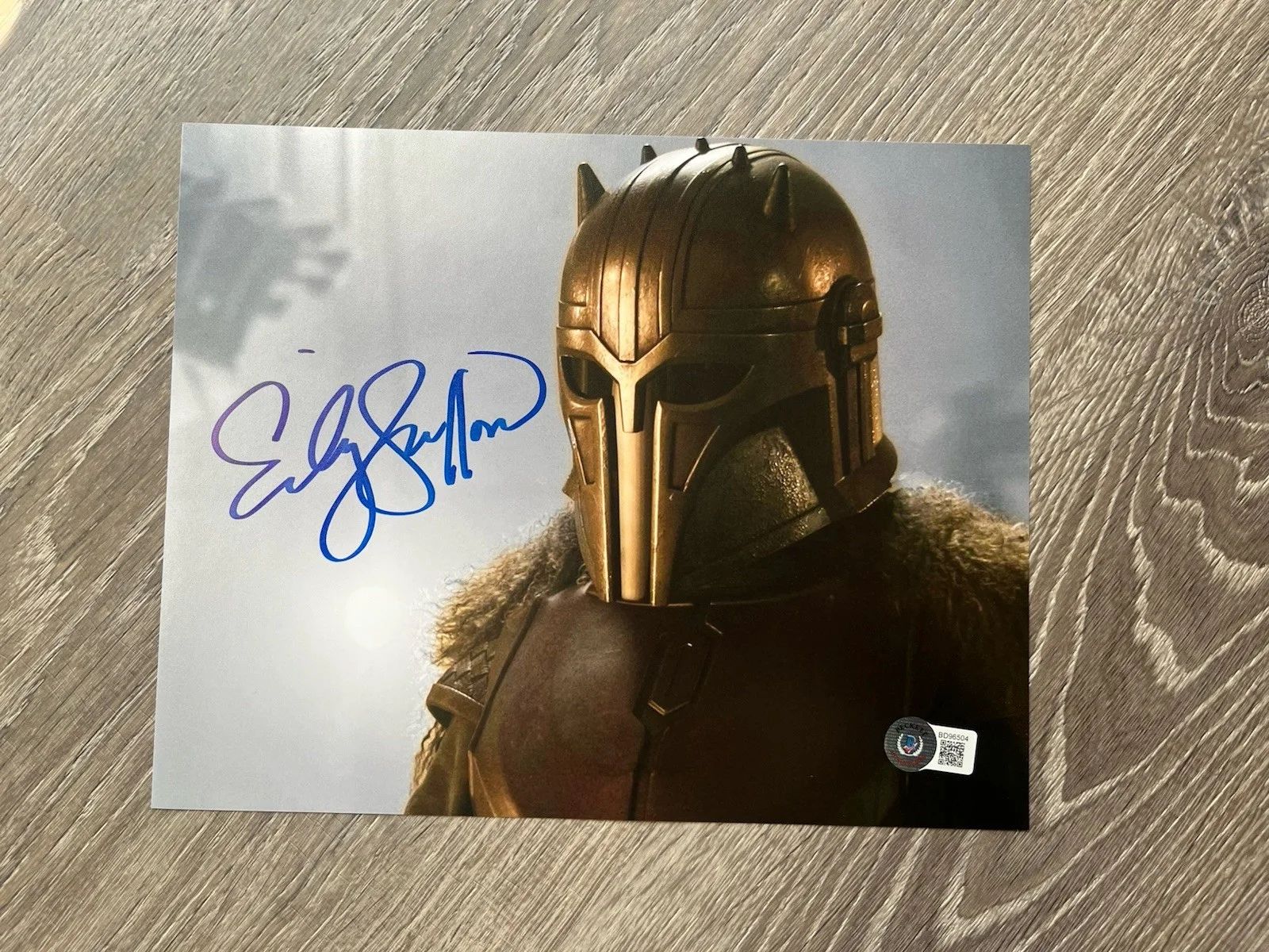 Emily Swallow — Emily Swallow Signed Armorer 8x10 Photo Beckett COA Mandalorian Star Wars, изображение 2