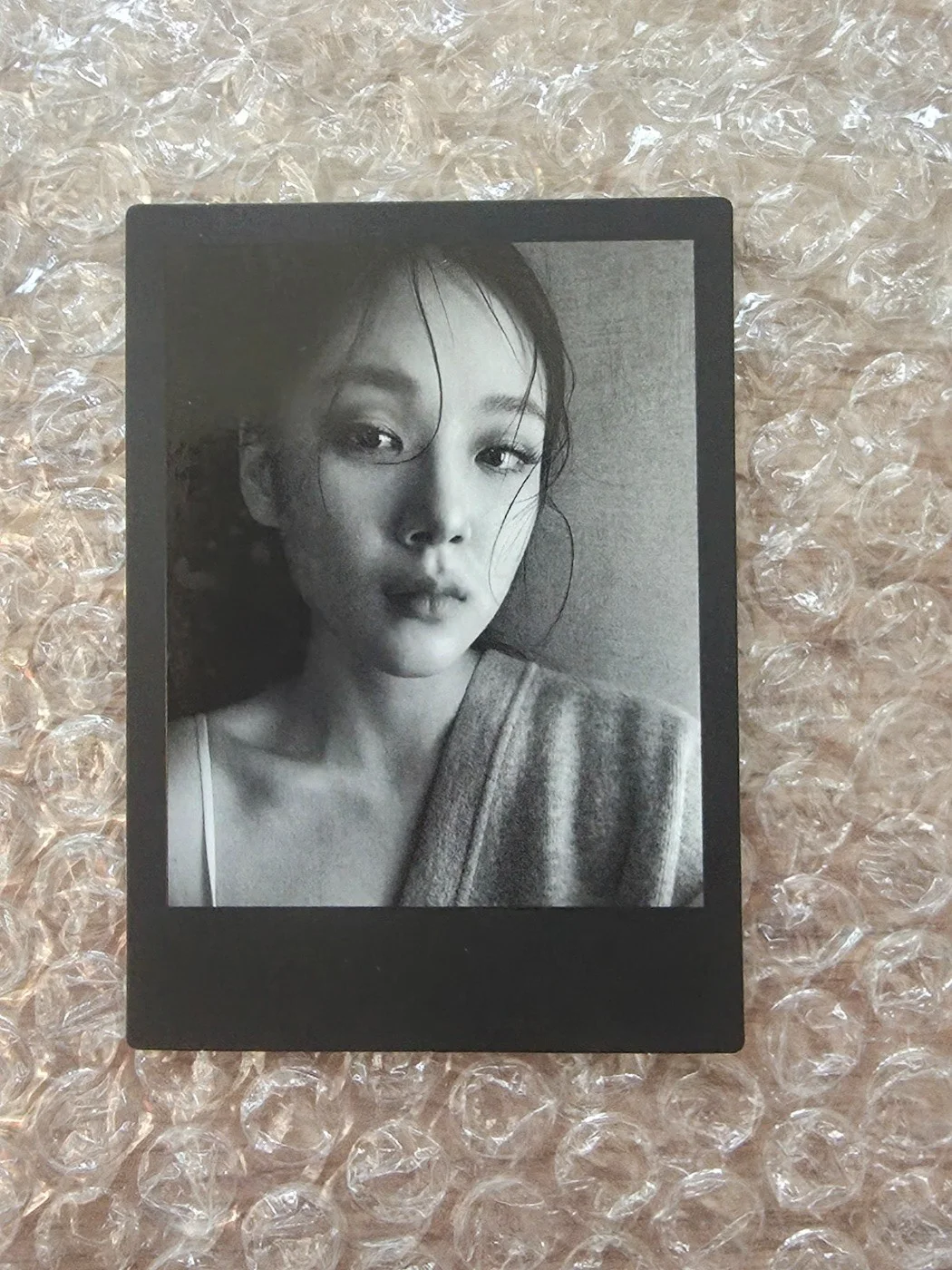 BIBI Life is a Bi... 2nd Mini Album Album, image 2