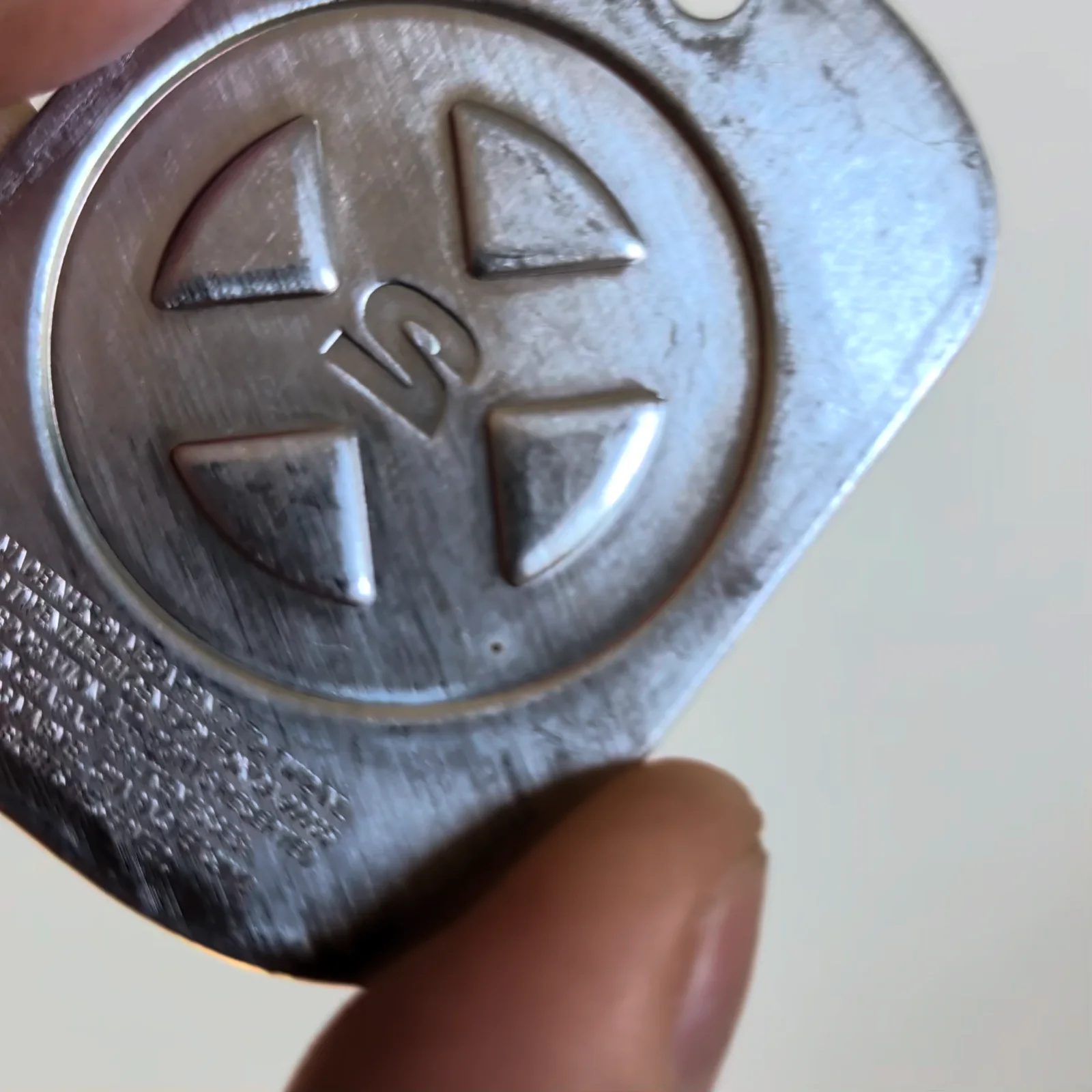X2: X-MEN United (2003) Promotional Metal Dog Tag / Key-Ring ! (Official merch), изображение 2