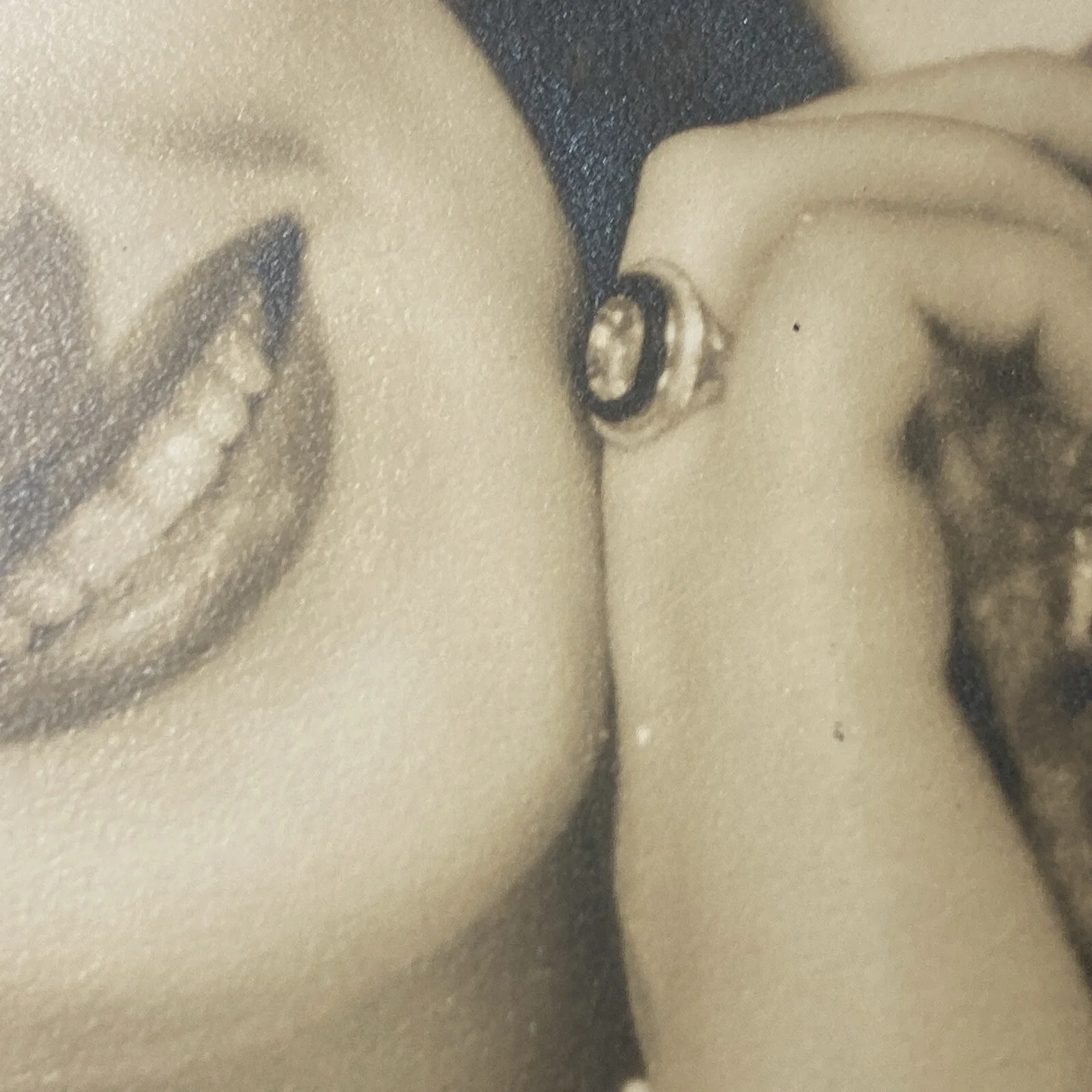 Anne Gwynne — B2f10- ANNE GWYNNE - PHOTOGRAPH SIGNED- Scream Queen Horror Western Star Pin Up, изображение 4