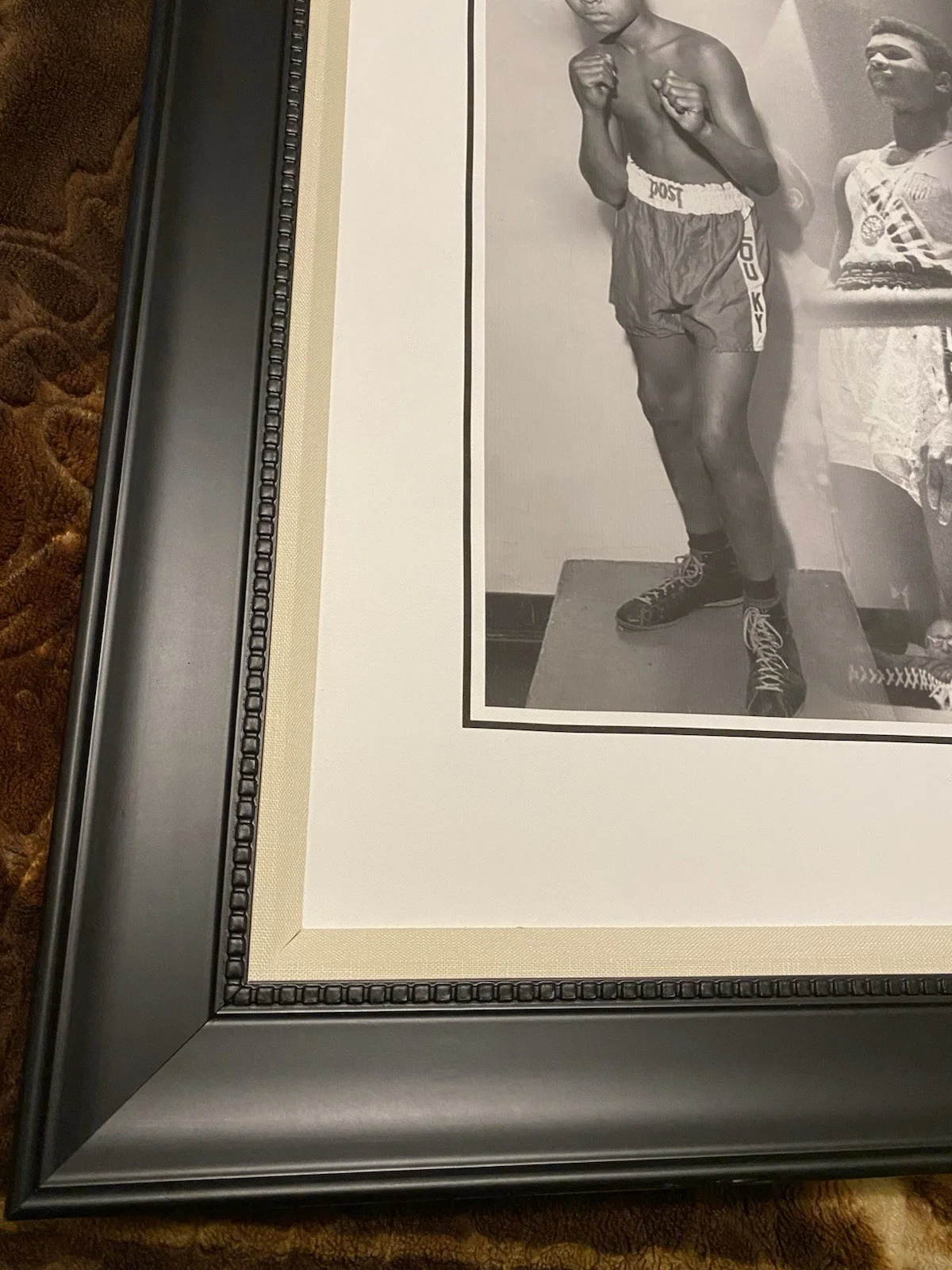 Muhammad Ali Signed Poster! WITH PSA/DNA CERTIFICATION! In Great Condition!, image 5