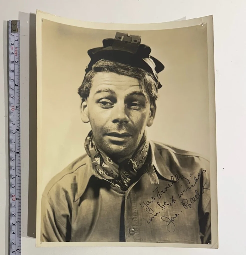Paul Muni — PAUL MUNI SIGNED INSCRIBED 1934 JOE RADEK BLACK FURY PHOTOGRAPH, изображение 2