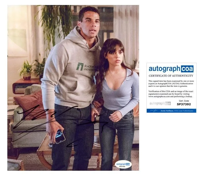 Mason Gooding — Mason Gooding "Scream VI" AUTOGRAPH Signed 'Chad Meeks-Martin' 8x10 Photo C ACOA