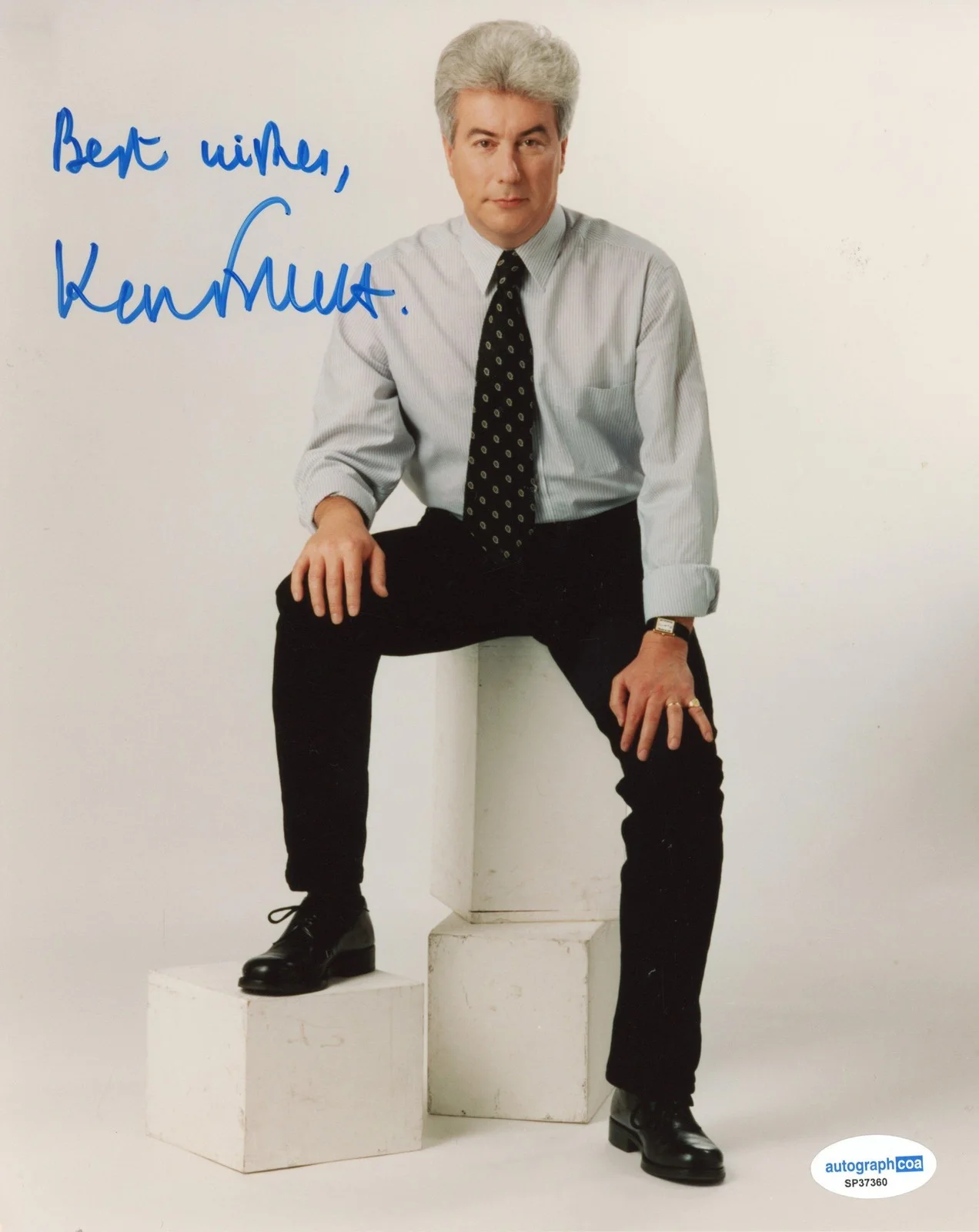 Ken Follett — Ken Follett "The Pillars of the Earth" Author AUTOGRAPH Signed 8x10 Photo ACOA, изображение 2