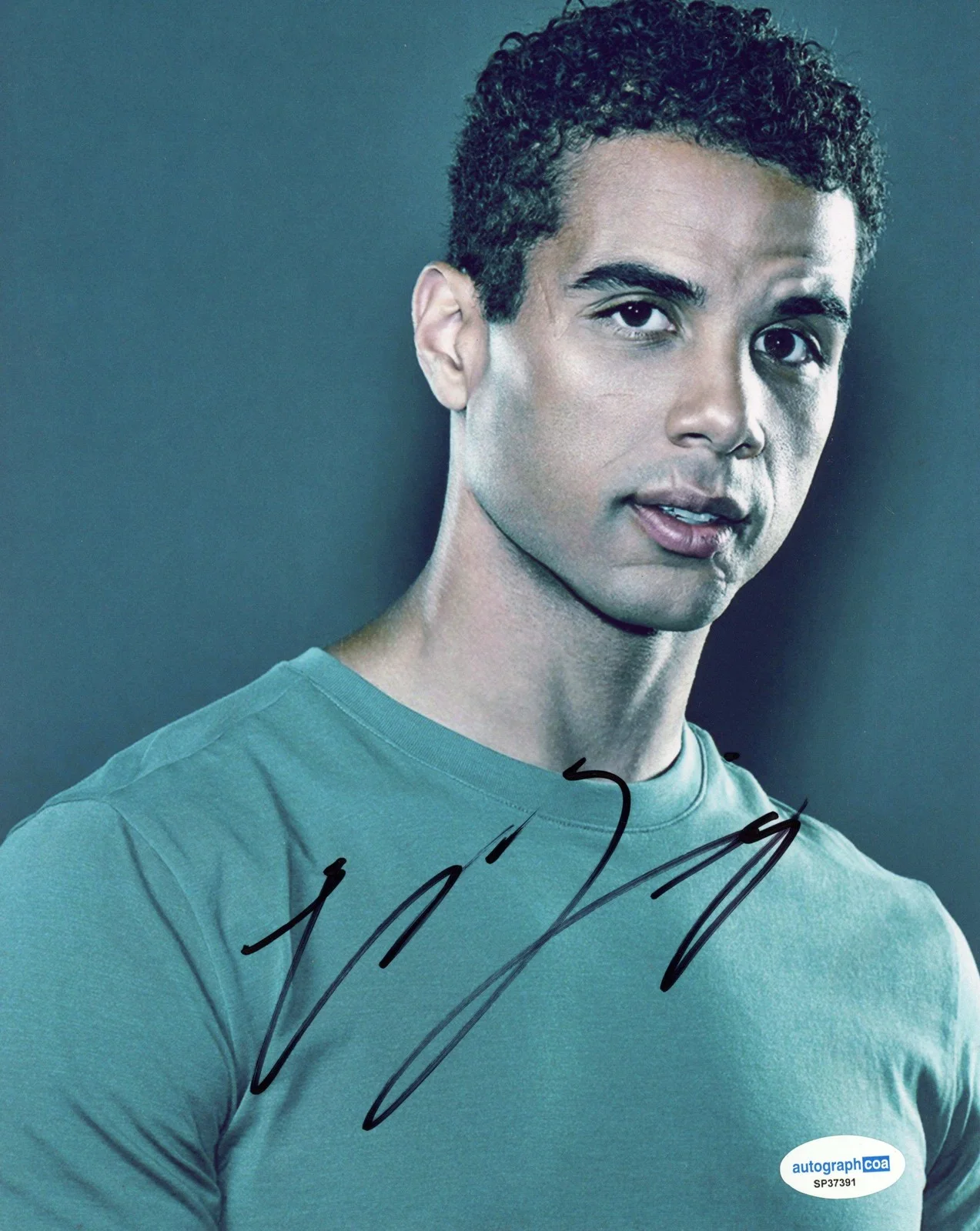 Mason Gooding — Mason Gooding "Scream VI" AUTOGRAPH Signed 'Chad Meeks-Martin' 8x10 Photo B ACOA, image 2
