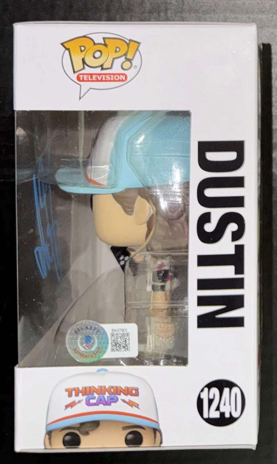 Gaten Matarazzo — Gaten Matarazzo "Dustin in Stranger Things" Signed Funko Pop #1240 - Beckett, изображение 2
