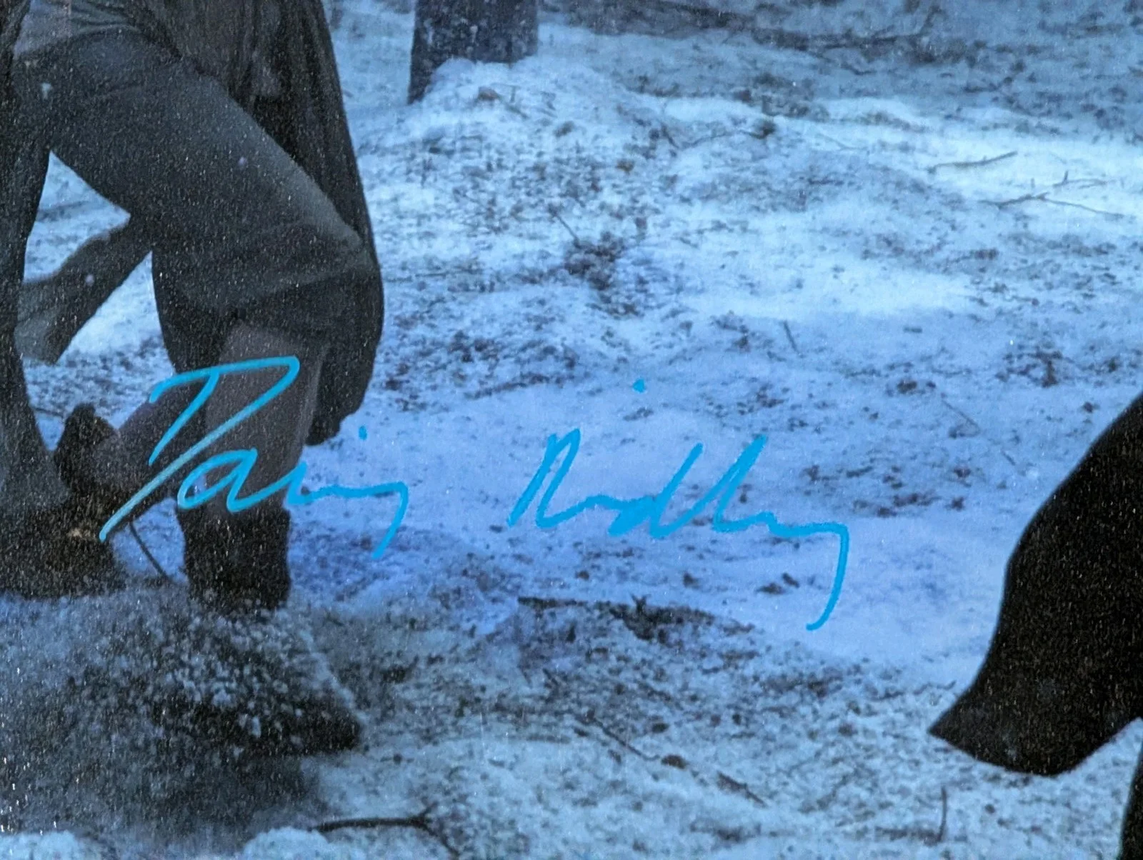 Daisy Ridley — Star Wars Daisy Ridley Rey v Kylo Signed Auto TFA 16X20 Topps Photo BAS Beckett, image 2