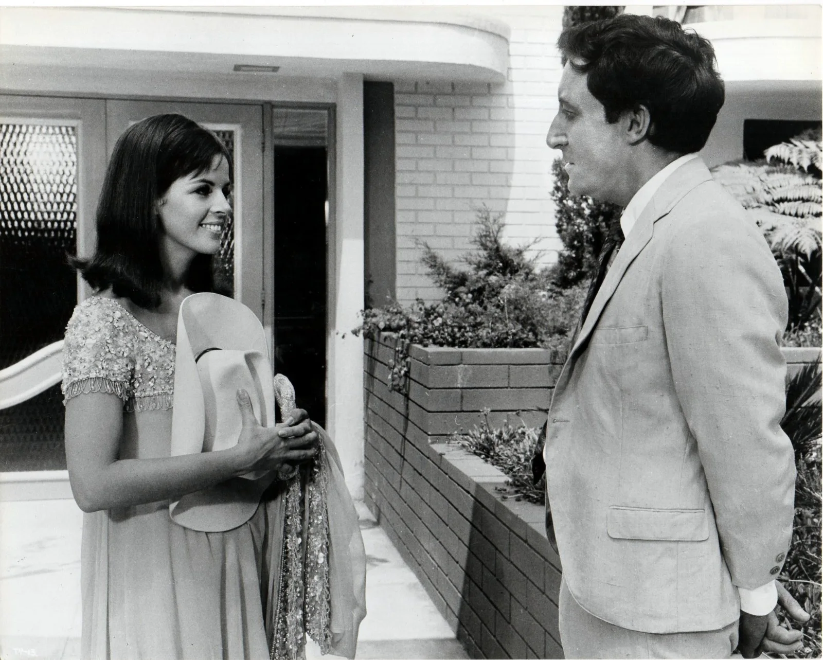 PARTY 1968 Peter Sellers, Claudine Longet - Blake Edwards 6 10x8 STILLS, image 5