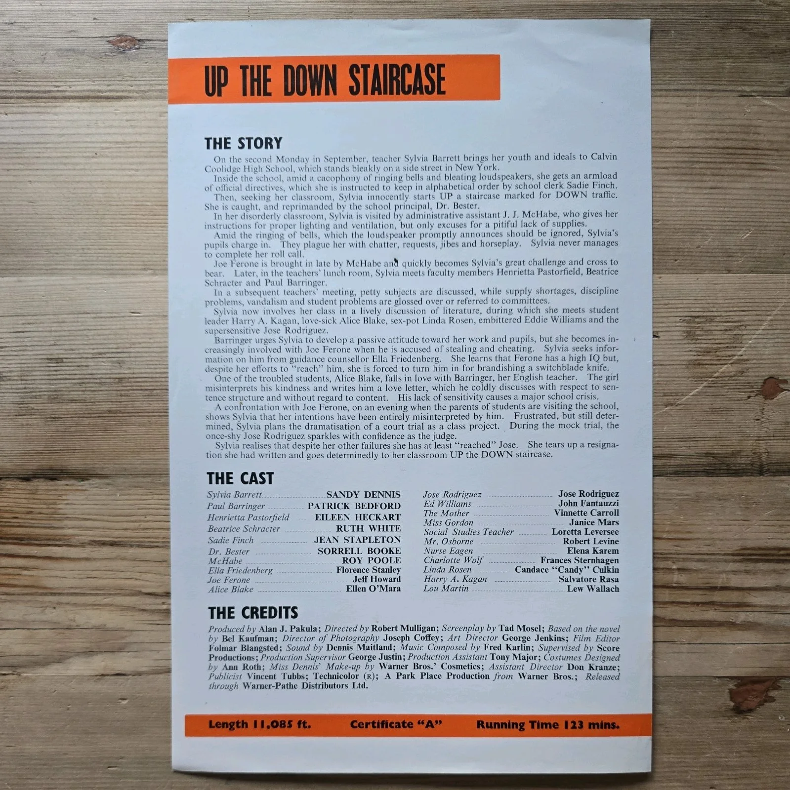 UP THE DOWN STAIRCASE press sheet 1969 Sandy Dennis Patrick Bedford, image 2