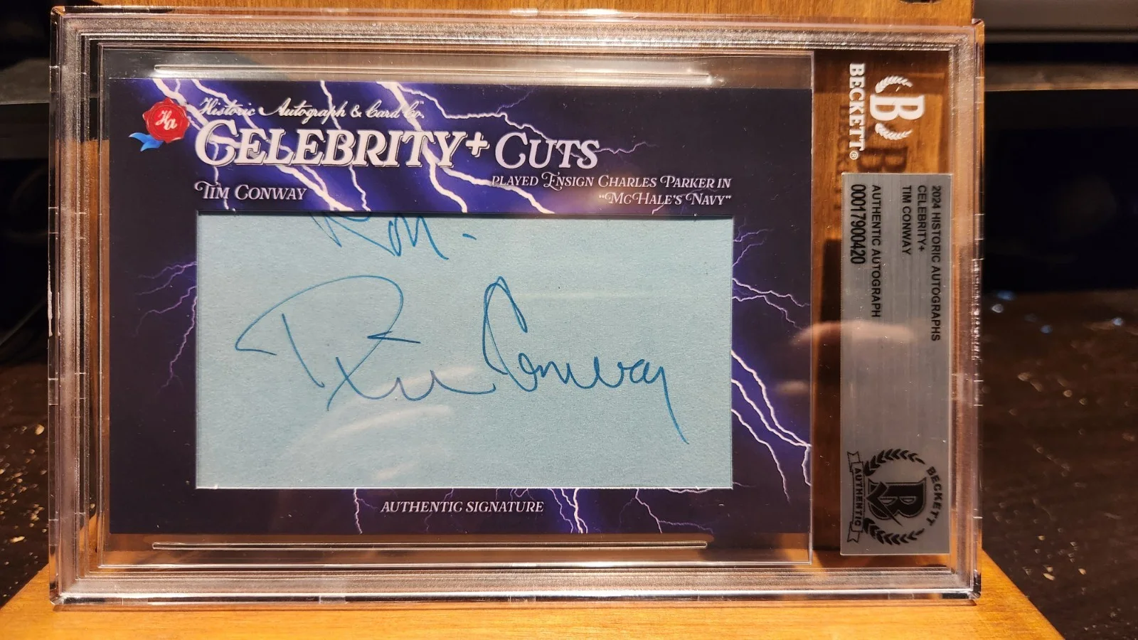 Tim Conway — Tim Conway Signed Cut Slab Beckett,Burnett Show - HA Celebrity + 1/3