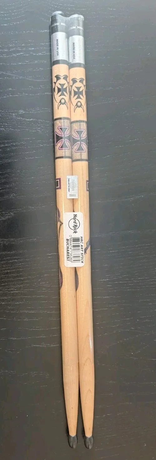 Hard Rock Cafe Bucharest Drumsticks New Sealed HRC Art Stick, изображение 3