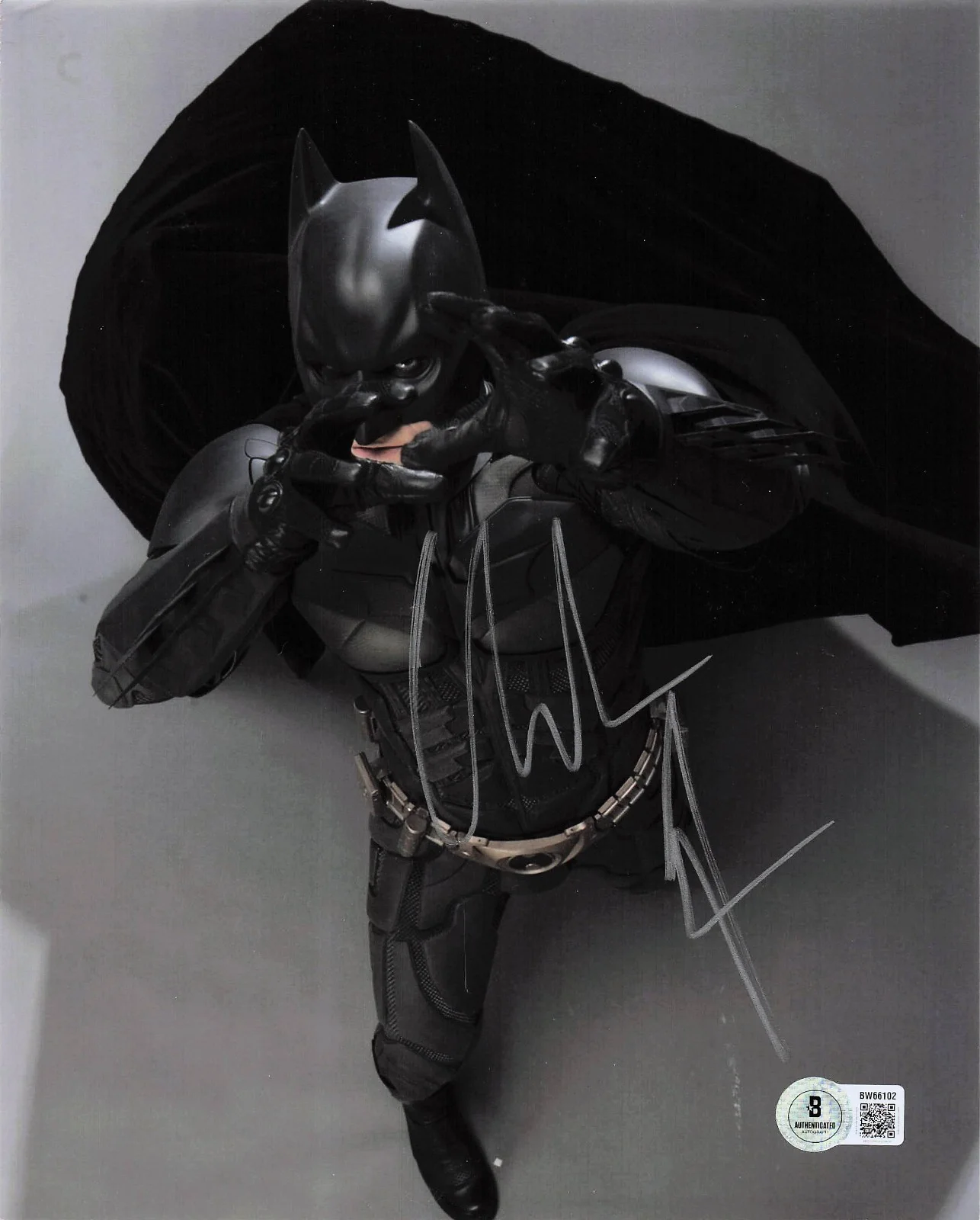 Christian Bale — Christian Bale Signed Autograph The Dark Knight 8x10 Photo Beckett BAS Batman