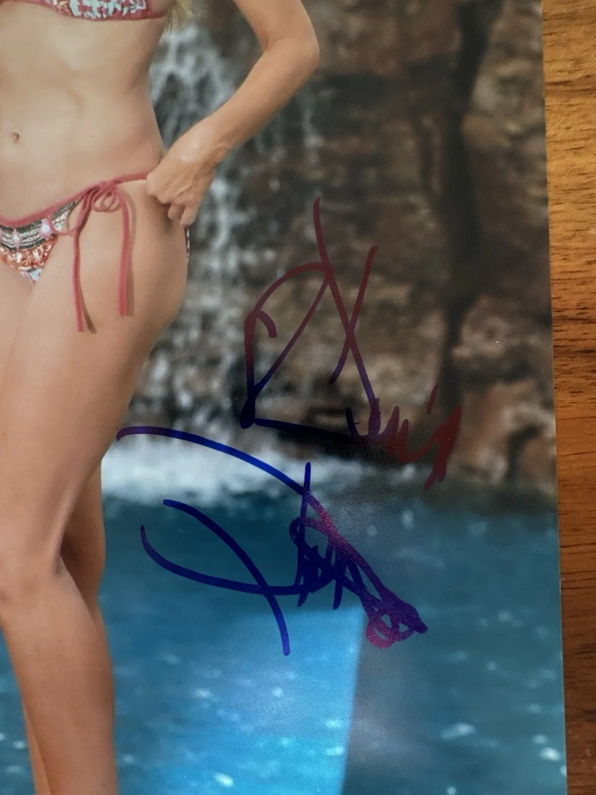 Denise Richards Signed Autographed Photo BAS Authenticated Beckett, image 2