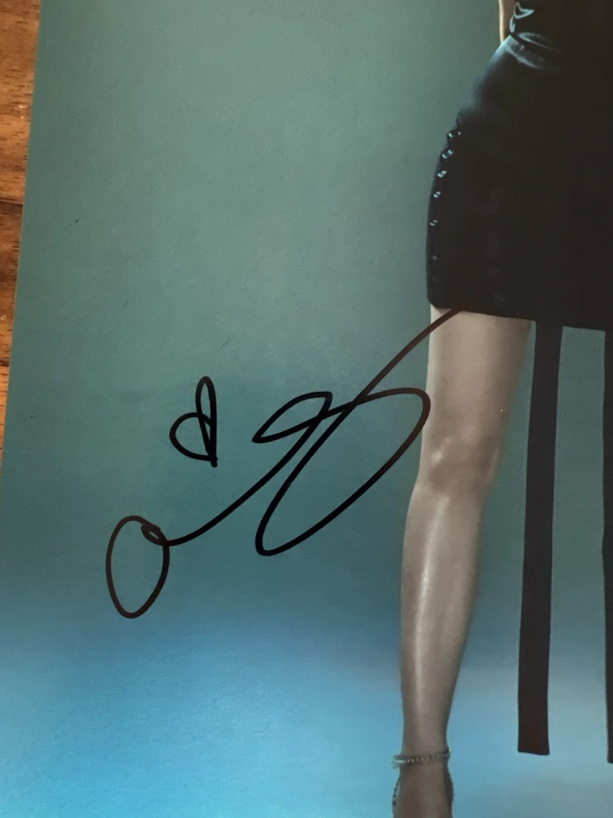 Alicia Silverstone Signed Autographed Photo BAS Authenticated Beckett, image 2