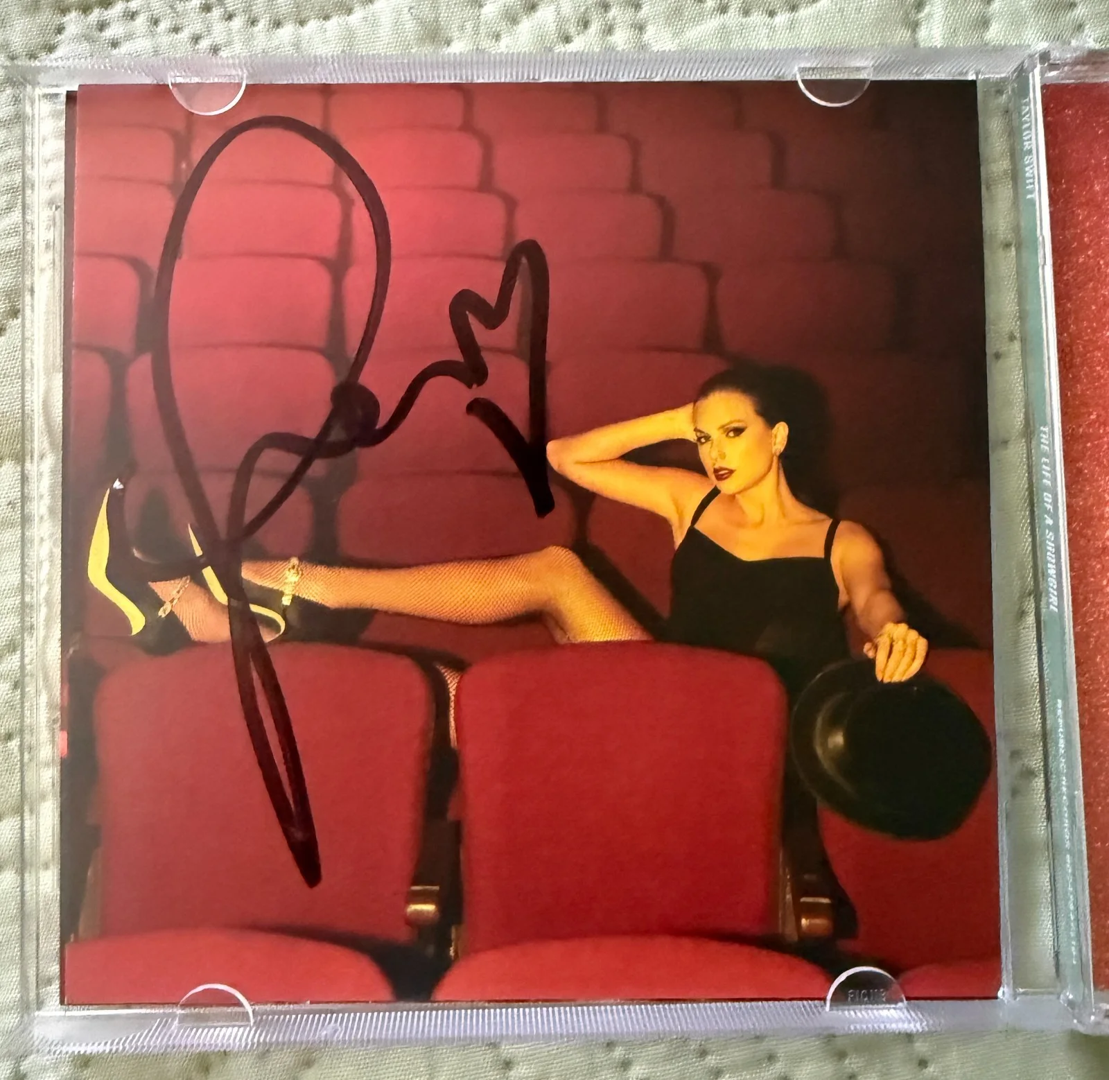 Taylor swift signed cd, image 3
