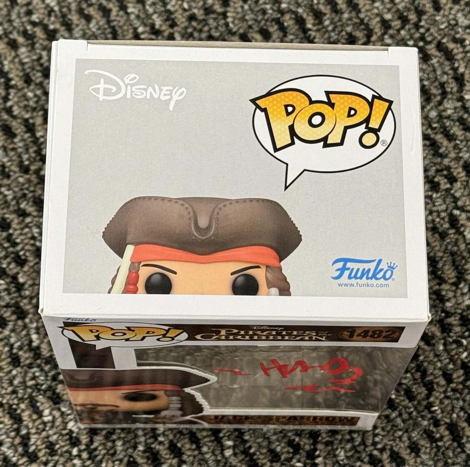 Hans Zimmer — Hans Zimmer Signed Pirates of the Caribbean Jack Sparrow Funko Pop #1482 PSA/DNA, изображение 5
