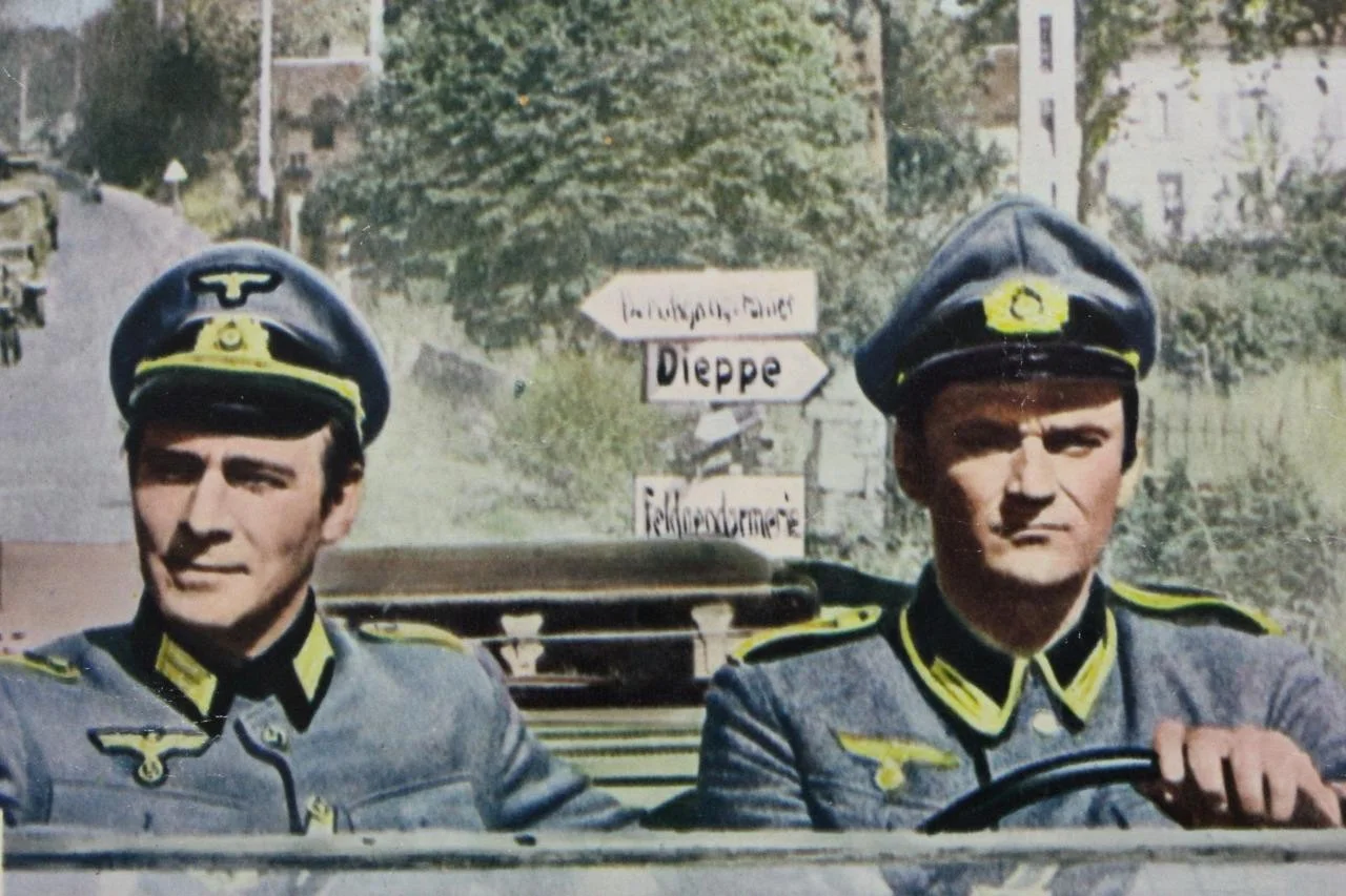 1966 TRIPLE CROSS, SET of 5 COL LOBBY CARDS, WARNER-PATHE, CHRISTOPHER PLUMMER, изображение 5