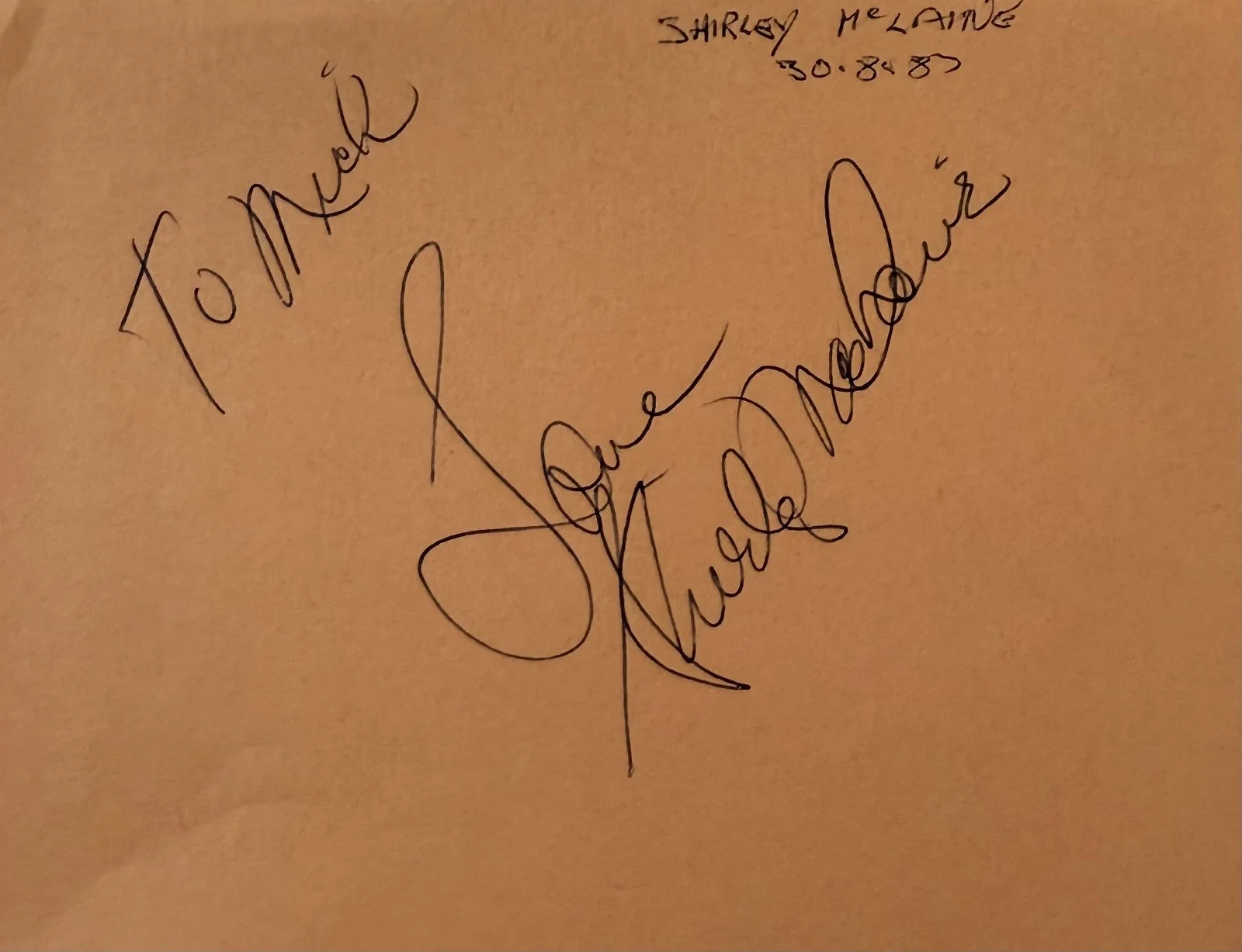 Shirley MacLaine — SHIRLEY MACLAINE Signed Autographed 4"x5" ALBUM PAGE Terms of Endearment BERNIE, изображение 3