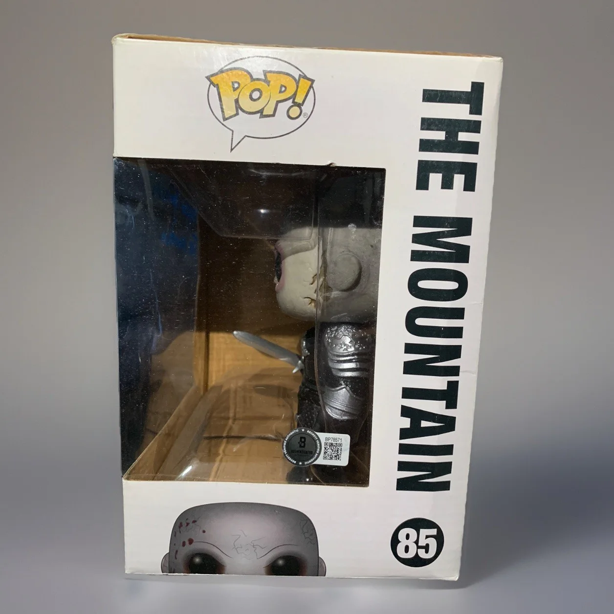 Hafthor Bjornsson — Hafthor Bjornsson Signed Autographed The Mountain Funko Pop Game of Thrones BAS., изображение 2