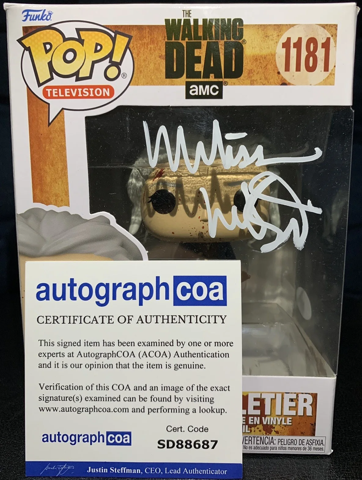 Melissa McBride — Melissa McBride Signed Carol Peletier Funko Pop #1181 The Walking Dead with COA, изображение 2