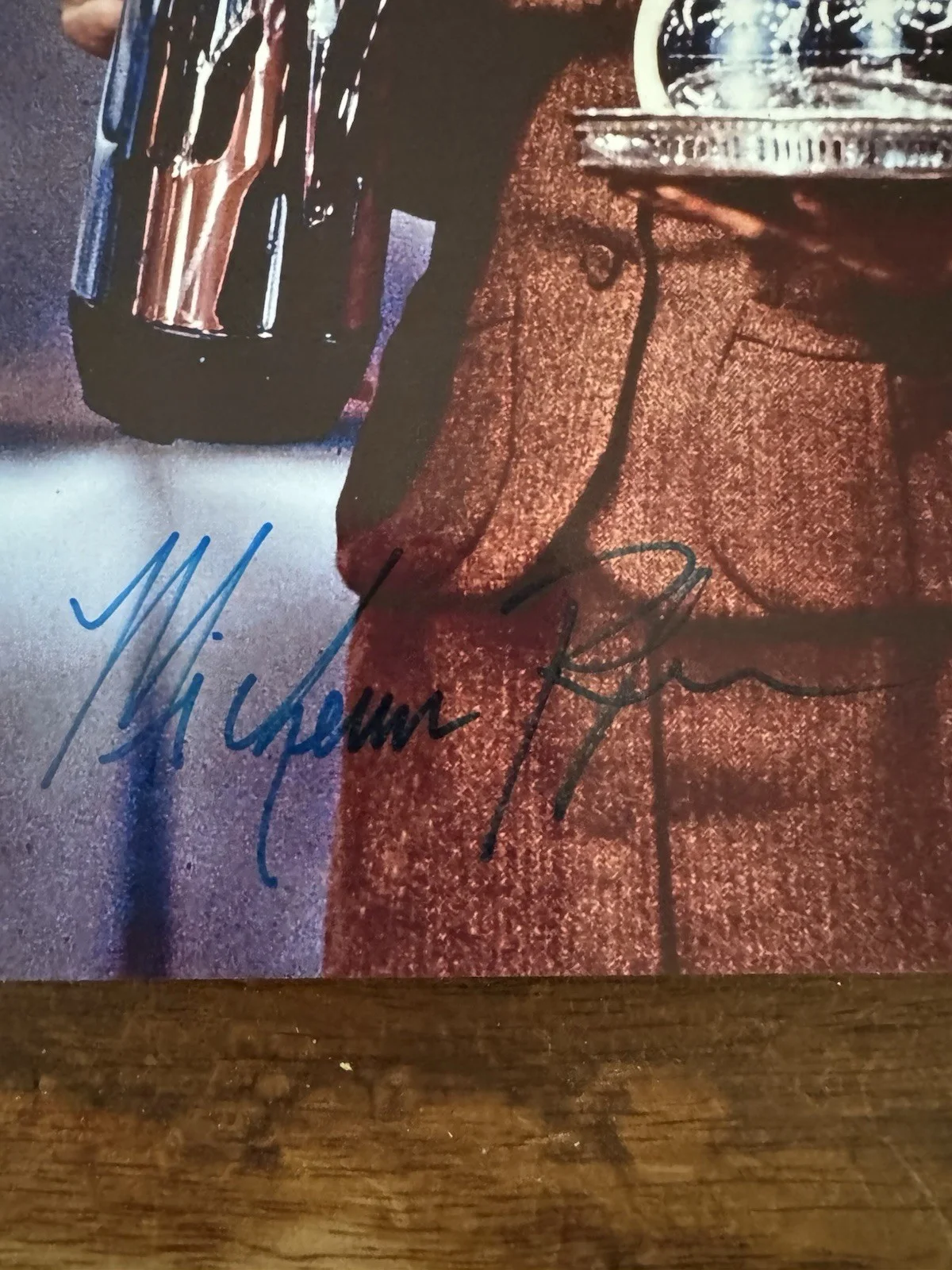 Michelle Pfeiffer Signed Autographed Photo PSA Authenticated PSA/DNA, image 2
