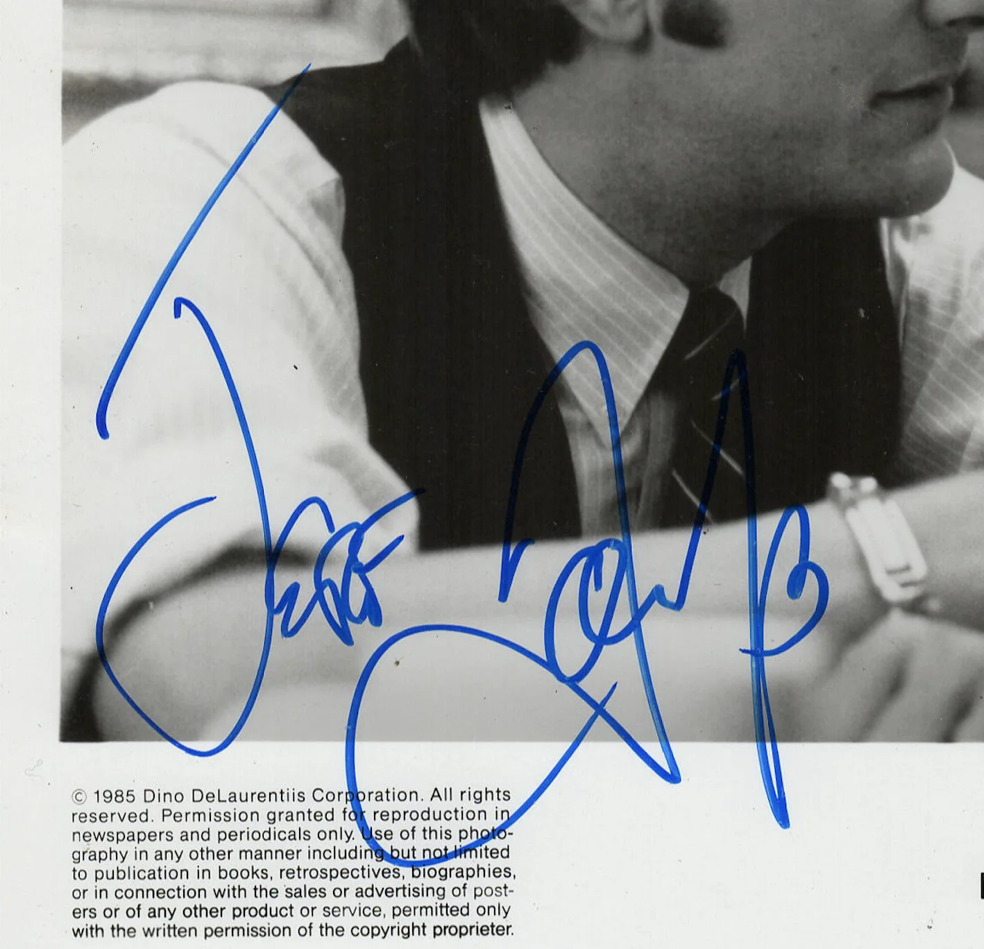 Jeff Daniels — Jeff Daniels Dumb & Dumber Autographed Signed 8x10 Photo AMCo COA 1111, изображение 2