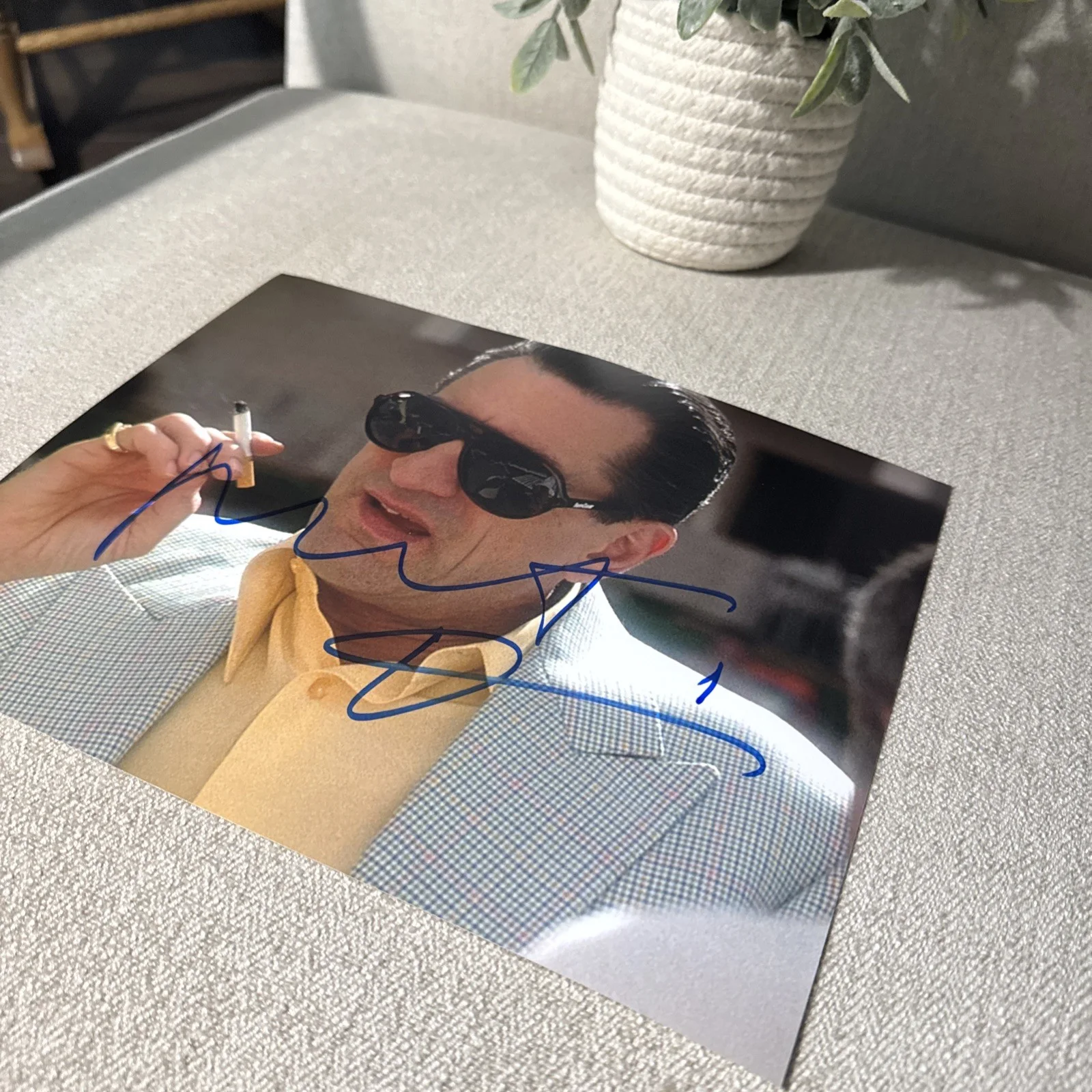 Robert De Niro — Robert DeNiro Signed 8x10 " CASINO " Authentic Autograph w/COA Hologram RARE !!, image 3