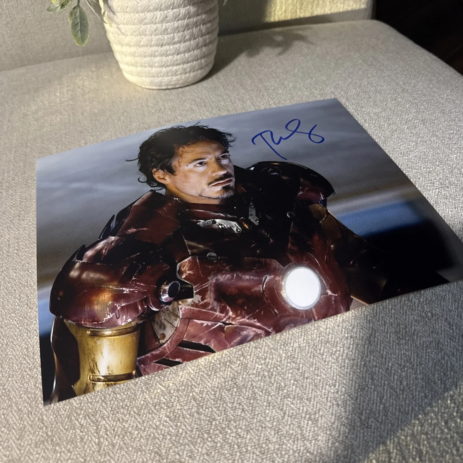 Robert Downey Jr Signed Photo Autographed Tony Stark " Iron Man " w/COA & Proof, image 2