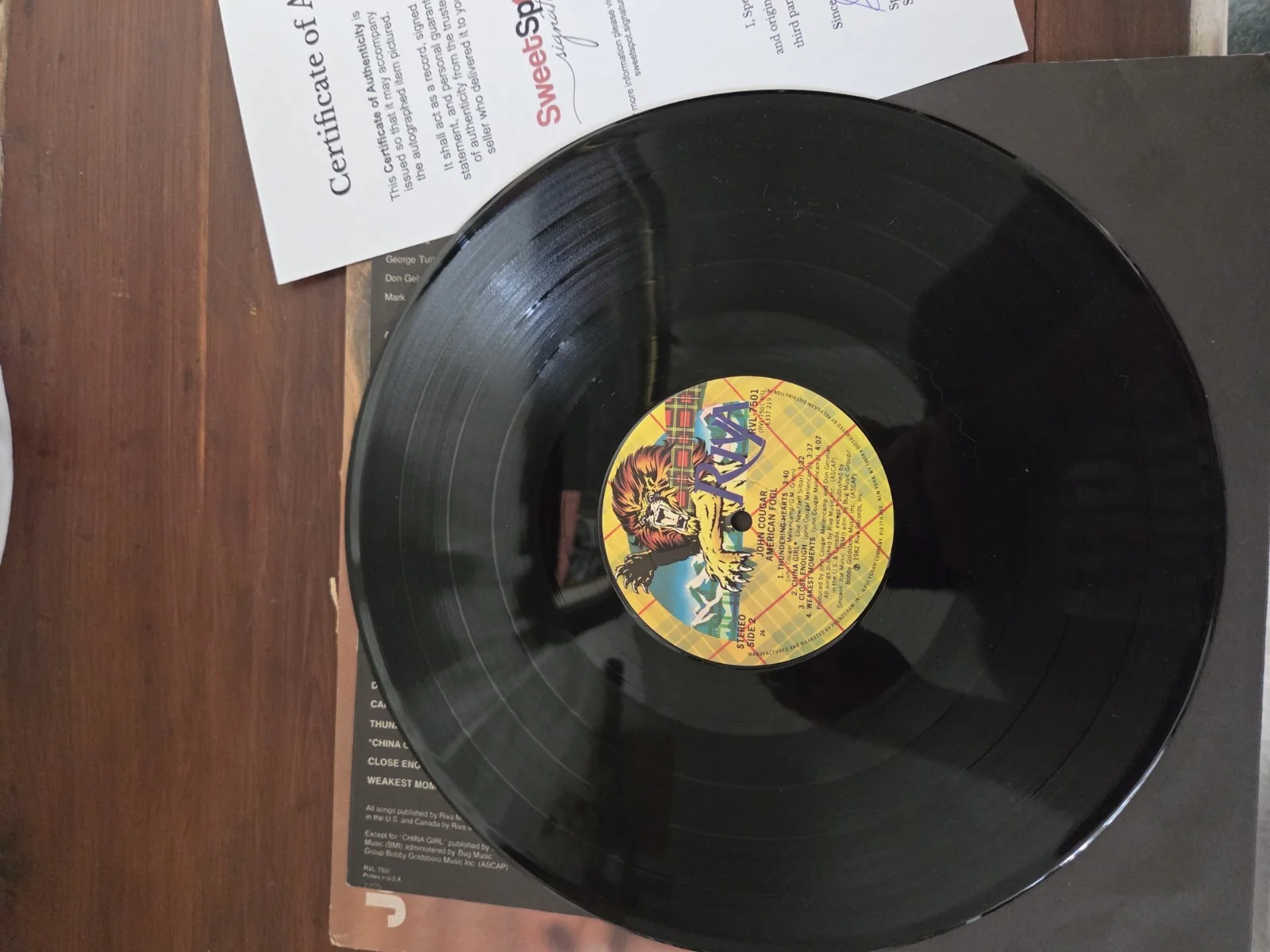 John Cougar American Fool Signed Autographed Record Original Music Collectible, изображение 5