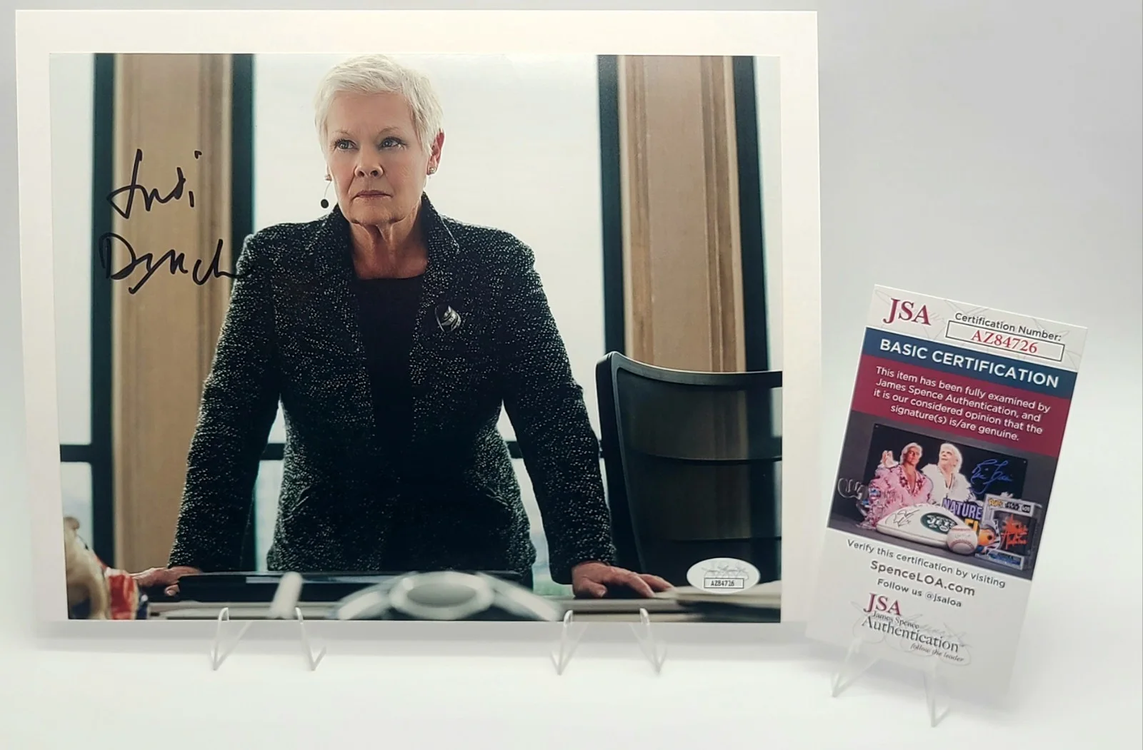 Judi Dench — Judi Dench Signed 8x10 Photo – Skyfall Actress Autograph – JSA COA, image 4
