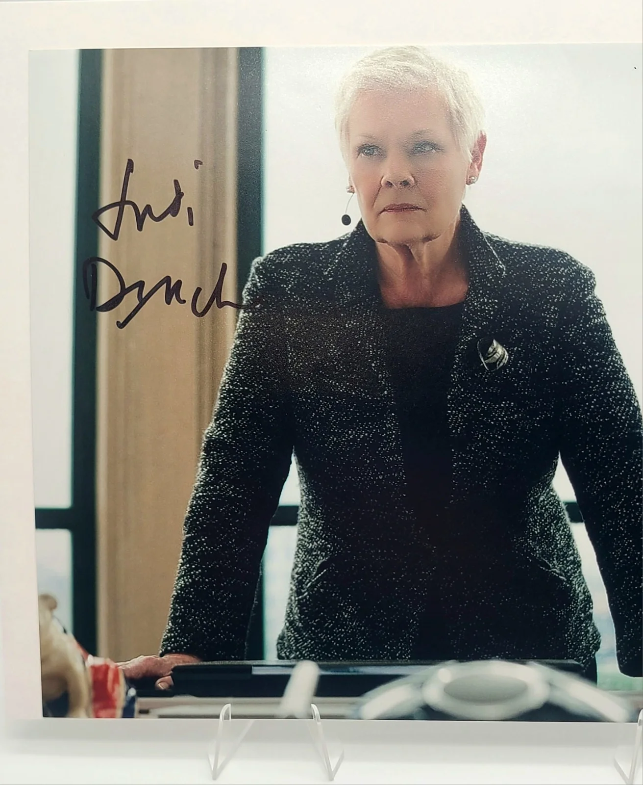 Judi Dench — Judi Dench Signed 8x10 Photo – Skyfall Actress Autograph – JSA COA, image 5