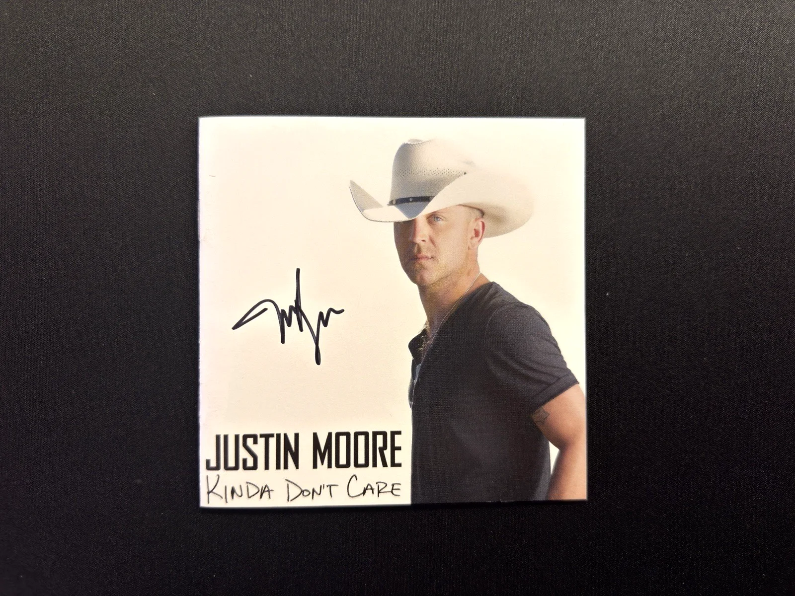JUSTIN MOORE Signed Autograph "Kinda Don't Care" CD autographed Country Music, image 3
