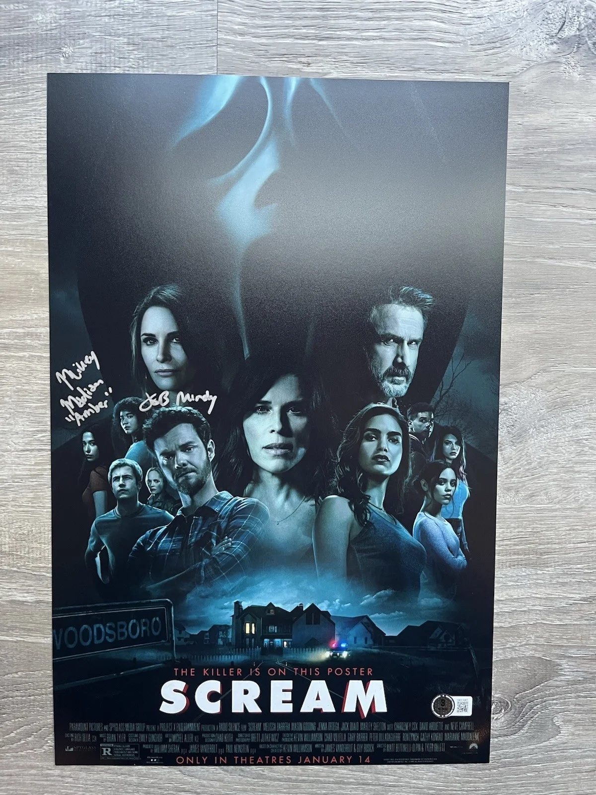 Jasmin Savoy Brown Mikey Madison Signed Scream 11x17 Photo Beckett COA Ghostface, изображение 2